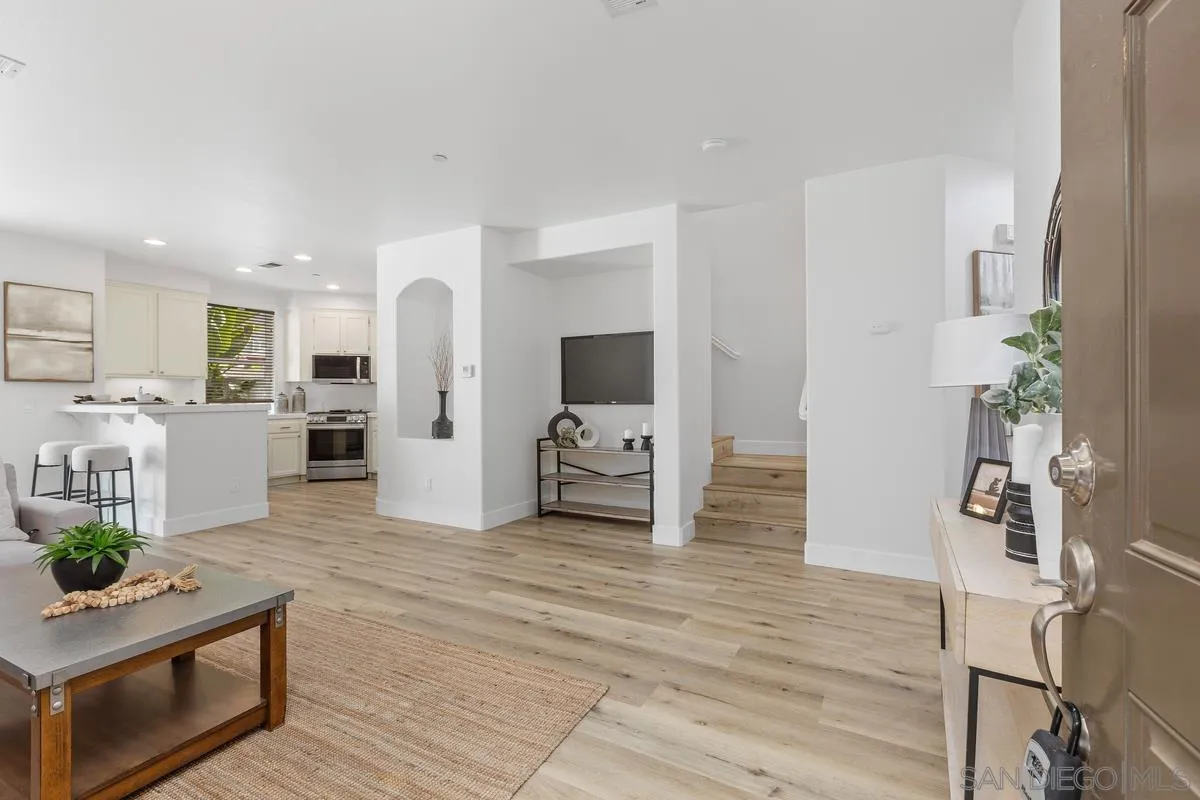 https://cdn.realtyfeed.com/cdn/127/260014723/0321671b8fd3e1a8f896531963f9c50d.webp
