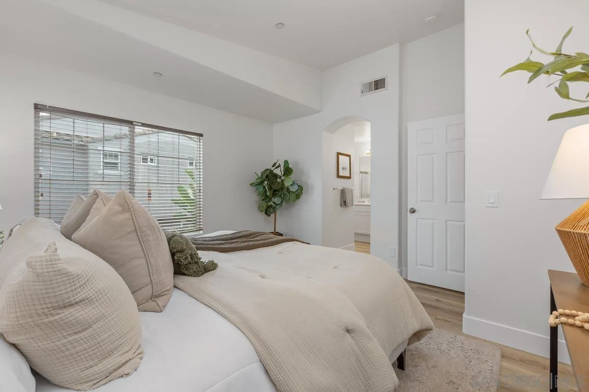 https://cdn.realtyfeed.com/cdn/127/260014723/19dce40727c338b5d50f0027e3fb6ec1.webp