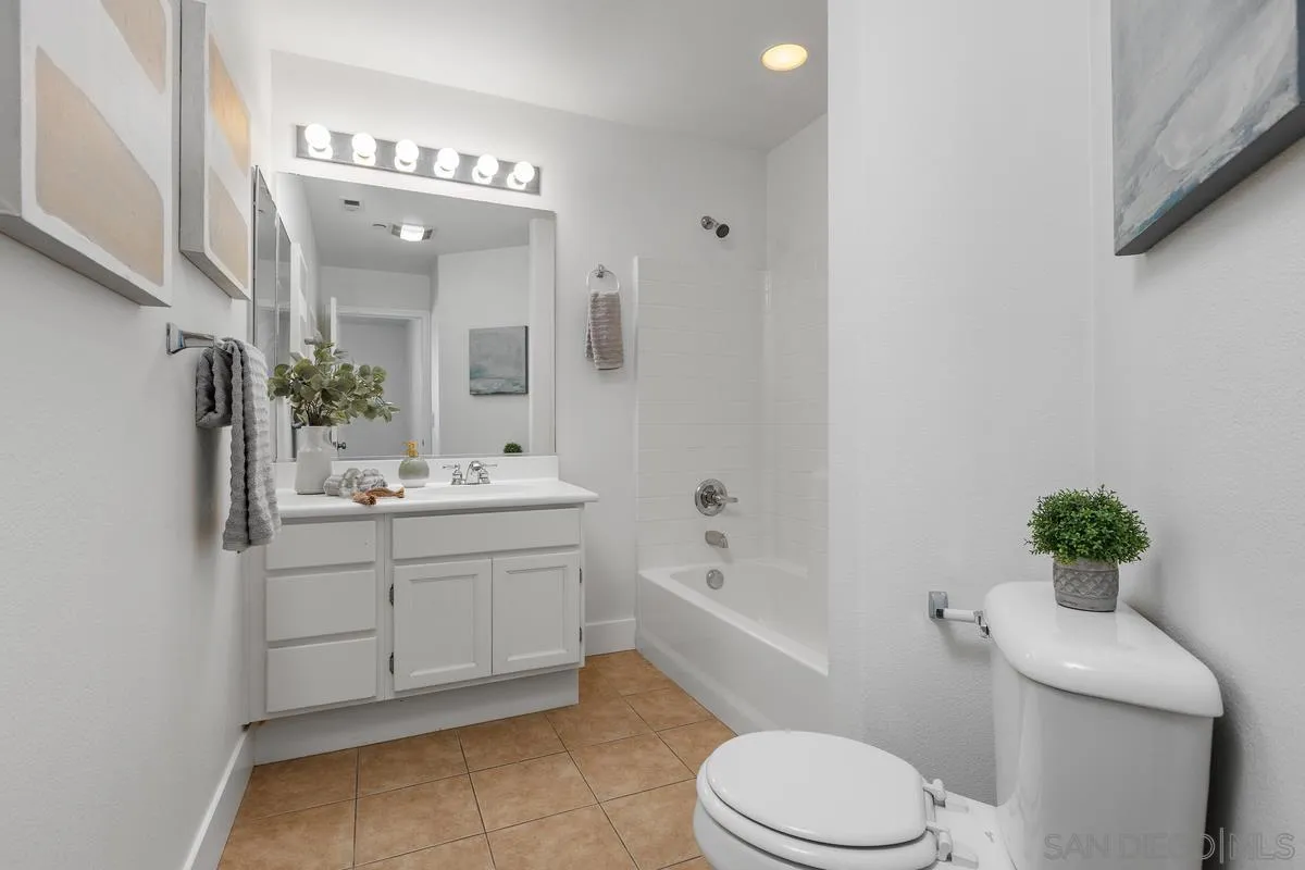 https://cdn.realtyfeed.com/cdn/127/260014723/7ea477c5279596a6d92da119ffc15dc2.webp