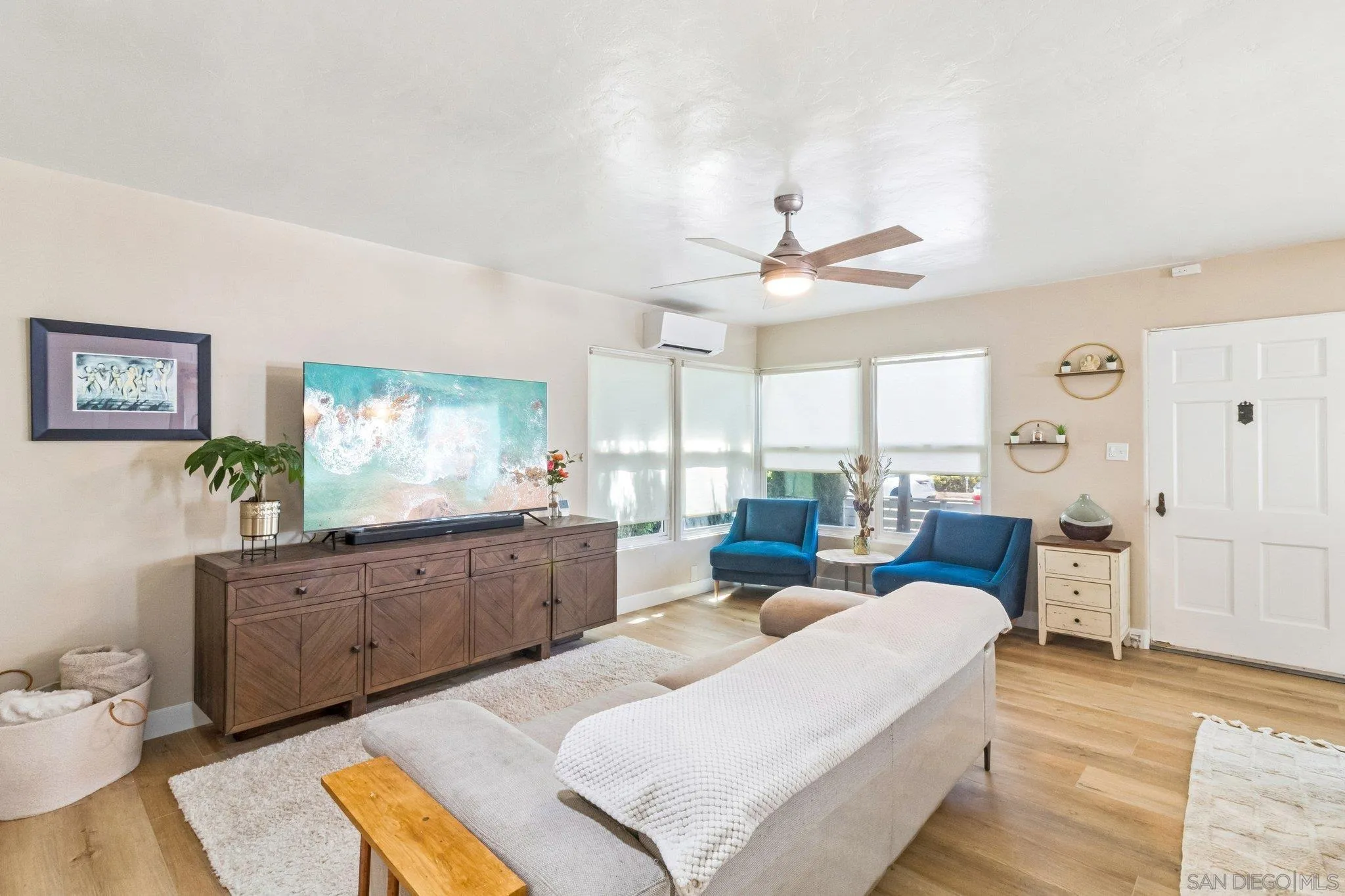https://cdn.realtyfeed.com/cdn/127/260014733/0d5213867705ee9b7a78967690e178dd.webp