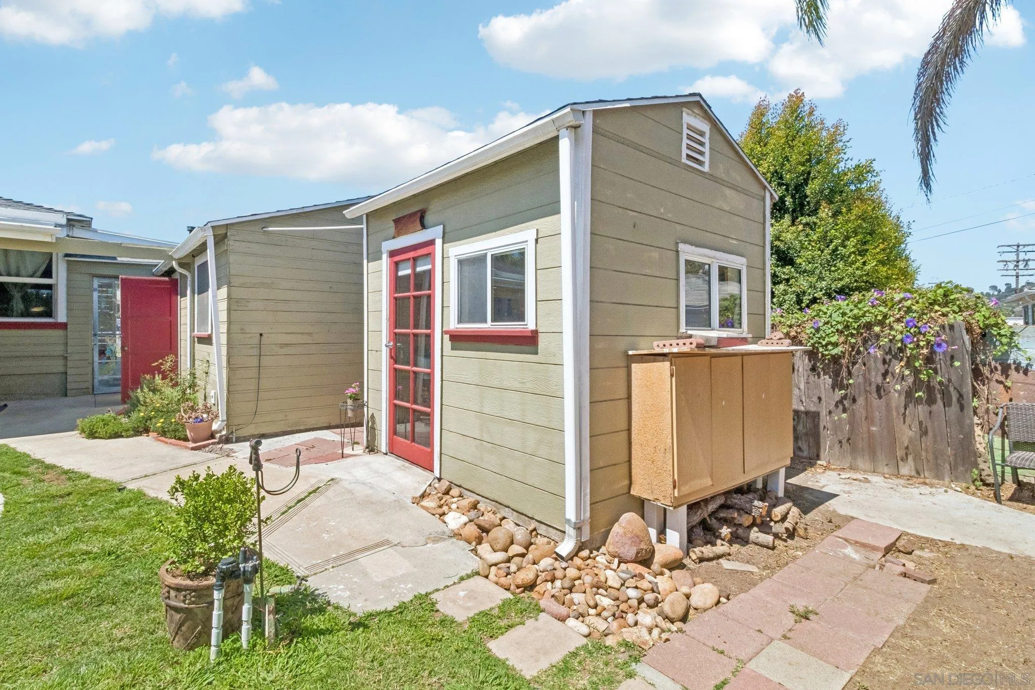 https://cdn.realtyfeed.com/cdn/127/260014733/62b898ee642de0573dd9de9dbdd7dfb2.webp