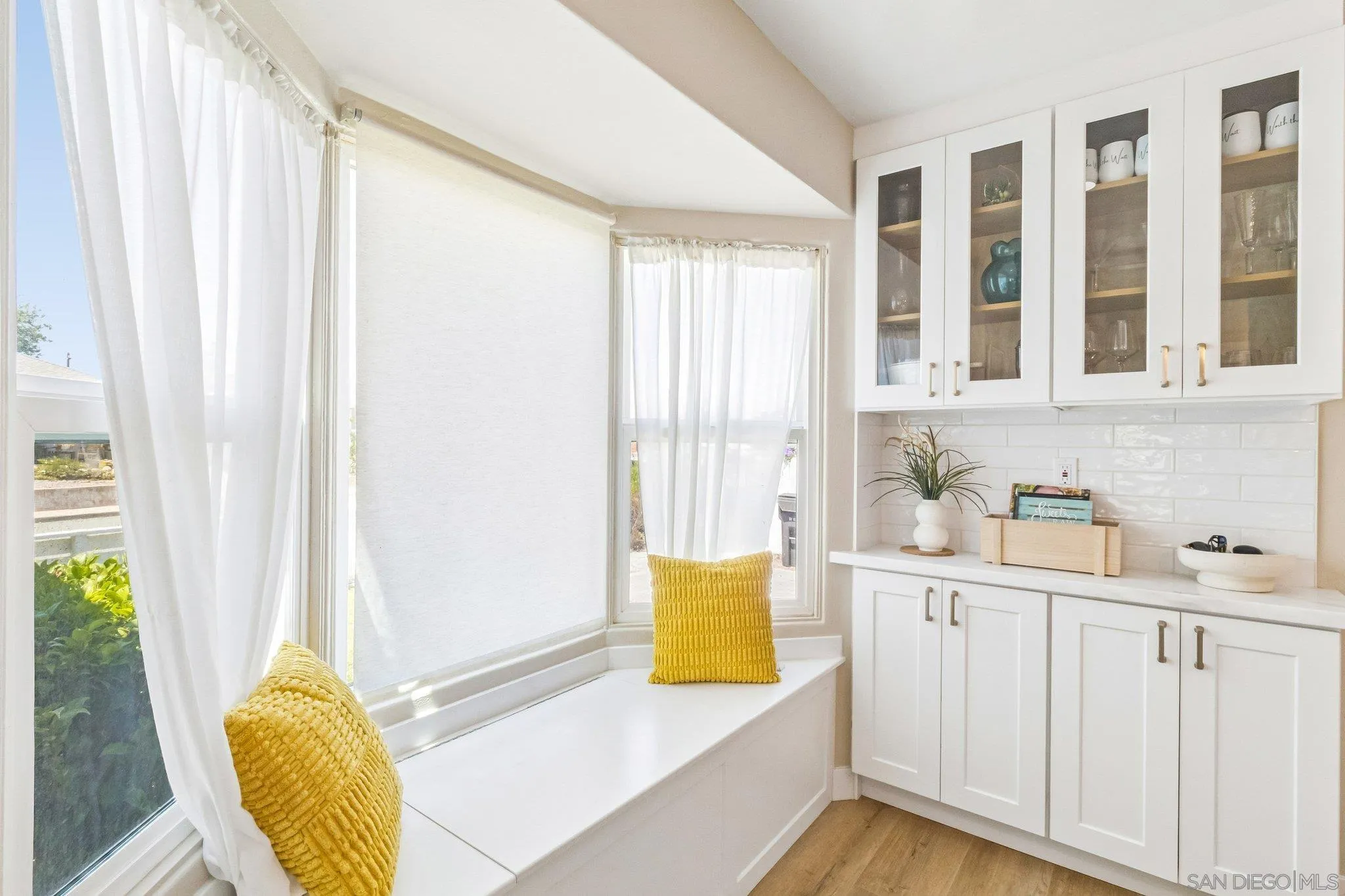 https://cdn.realtyfeed.com/cdn/127/260014733/76060d7083a2dc5f149eec741d556c50.webp