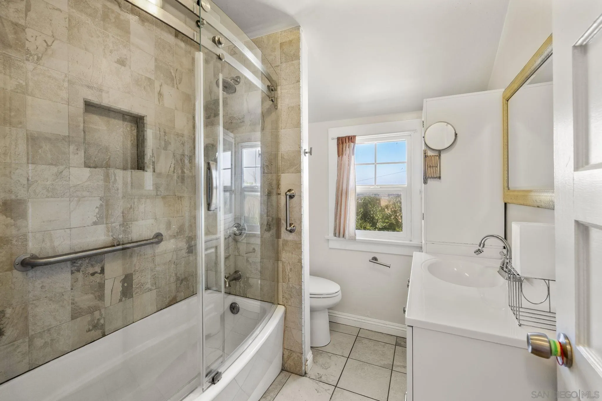 https://cdn.realtyfeed.com/cdn/127/260014734/0873eb0de2bb41c7d65718a89dbd45a6.webp