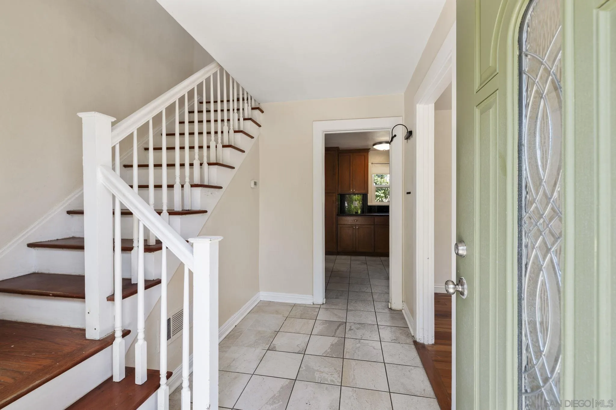 https://cdn.realtyfeed.com/cdn/127/260014734/3b9419156689af116ea3d34186dd7388.webp
