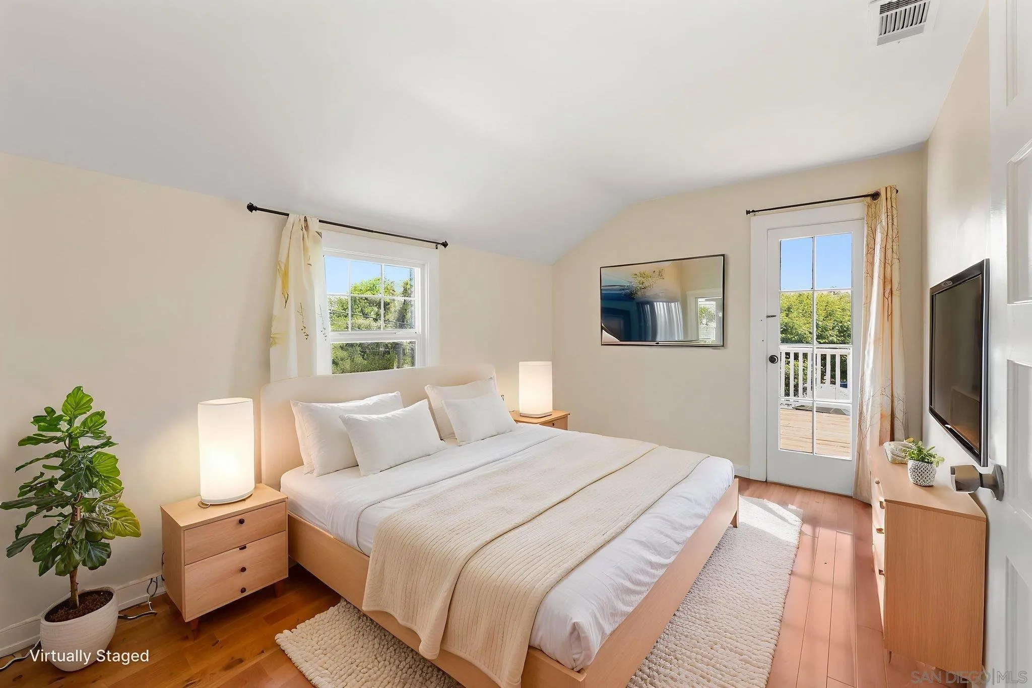 https://cdn.realtyfeed.com/cdn/127/260014734/7fbaac32df42b6196d67e4117fb97122.webp