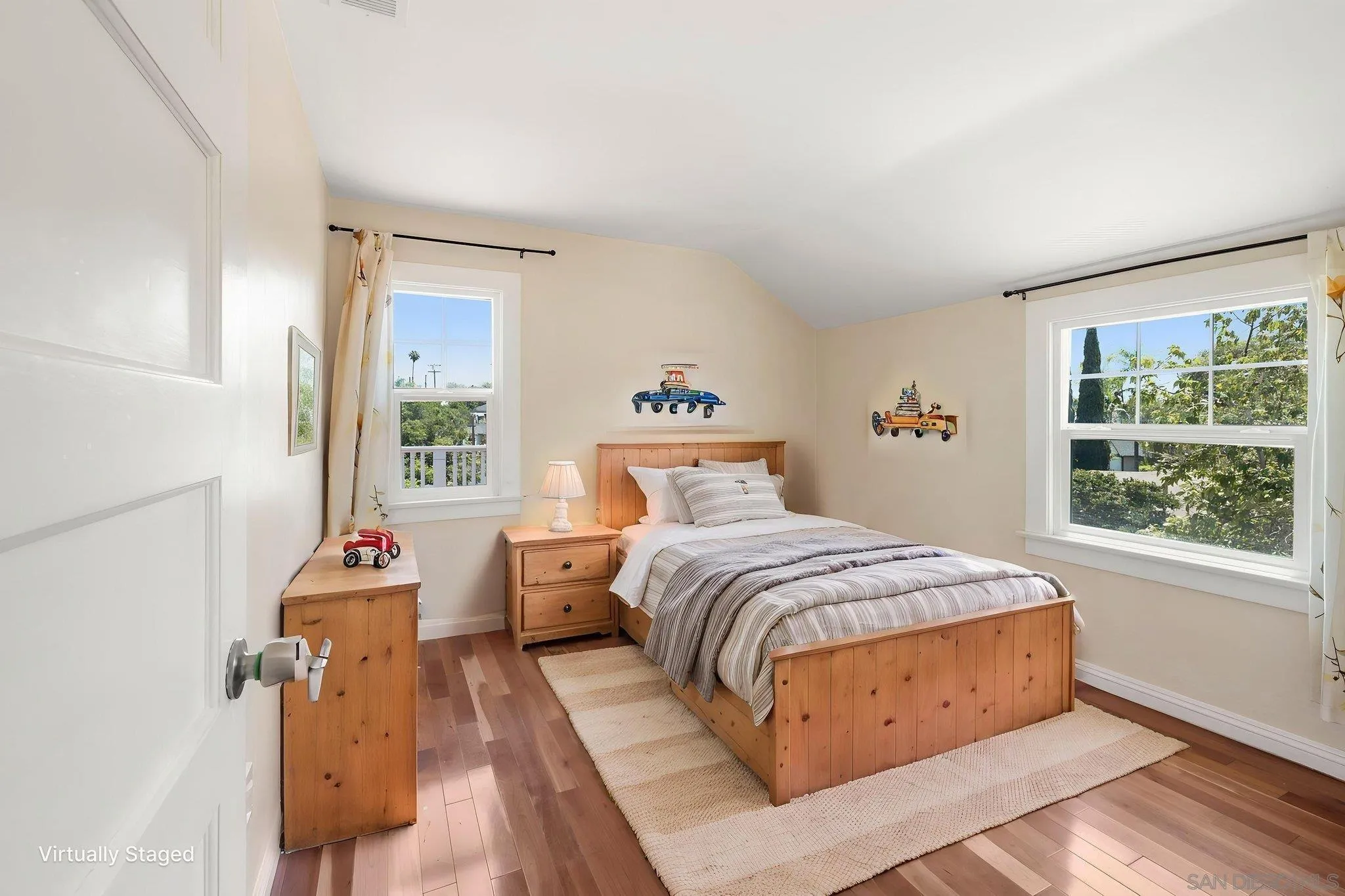 https://cdn.realtyfeed.com/cdn/127/260014734/935ab56ed53012b564c26b1362123d5d.webp