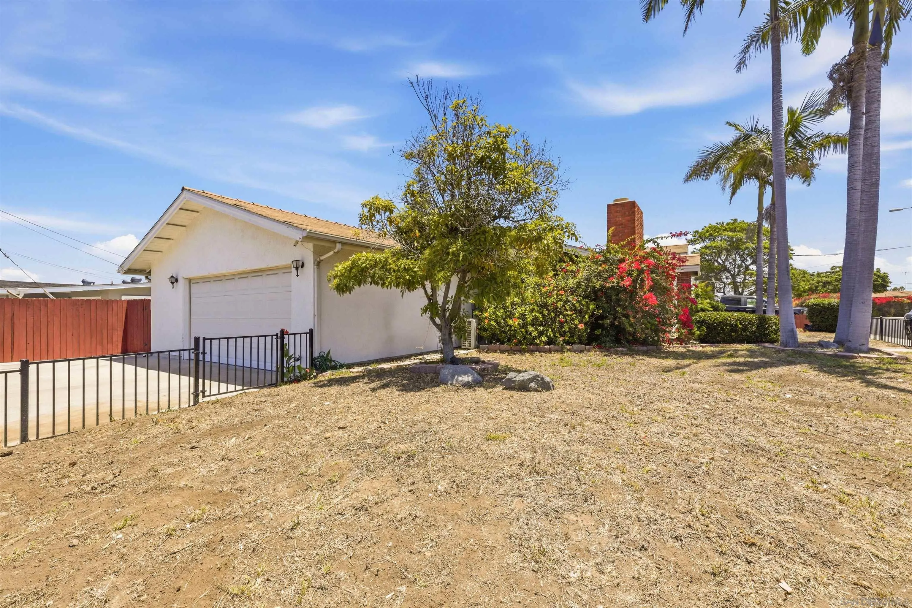 https://cdn.realtyfeed.com/cdn/127/260014737/27166bb8ee7065726031f00d6c90cb1b.webp