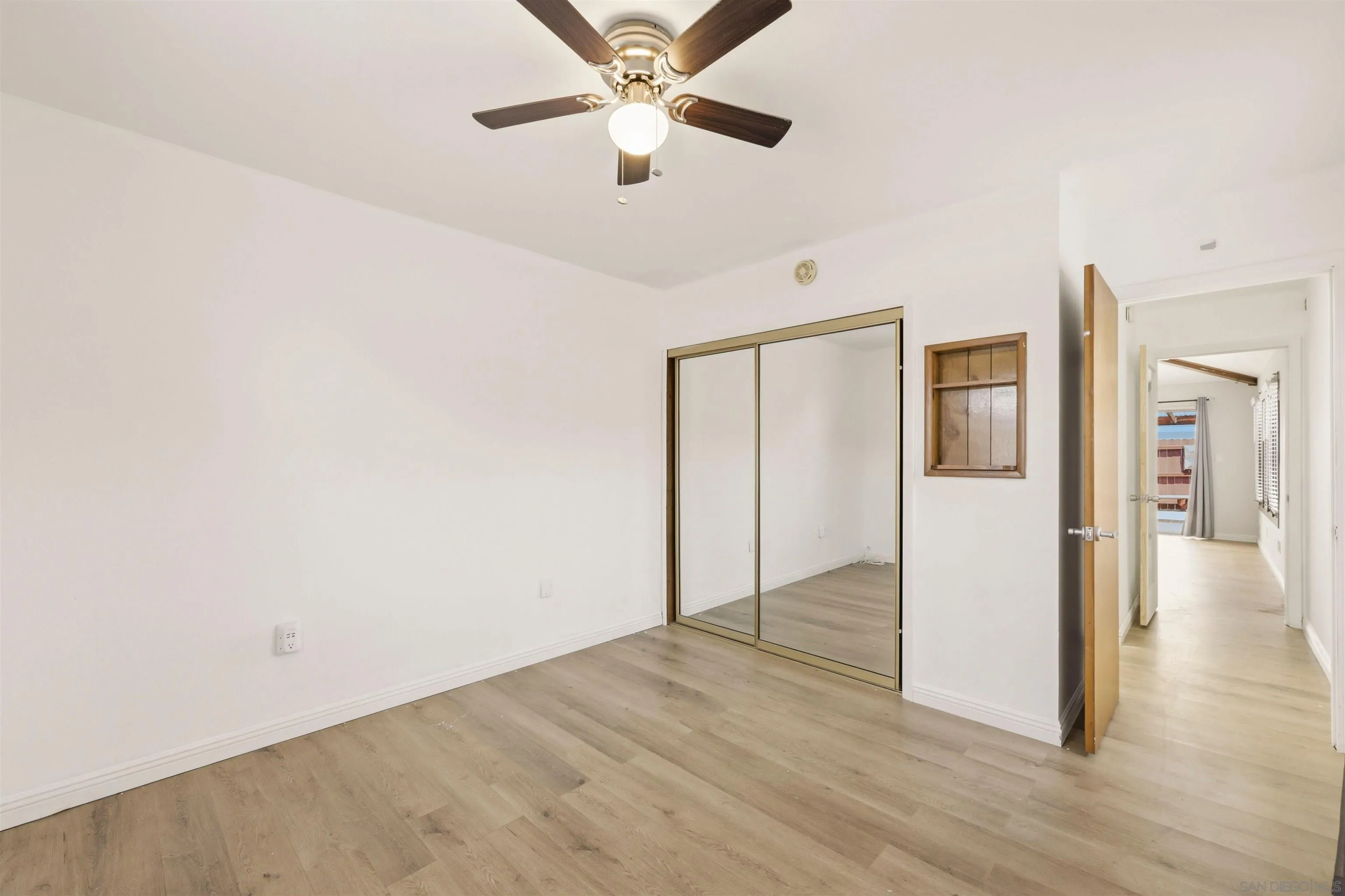 https://cdn.realtyfeed.com/cdn/127/260014737/c13064cd787bcd0ac98605335148c65d.webp