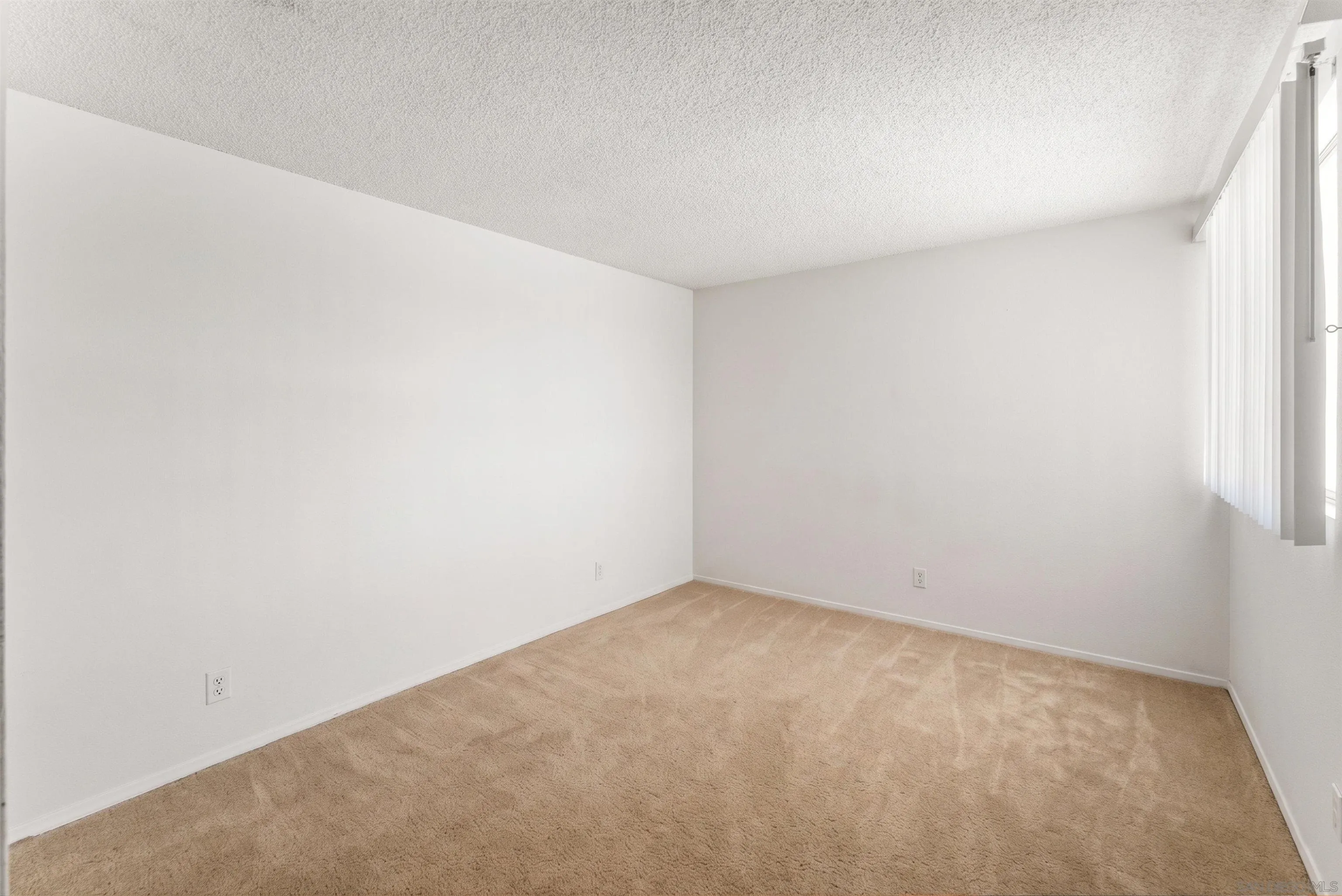 Photo #22: 260014751 Listing: Photo #22