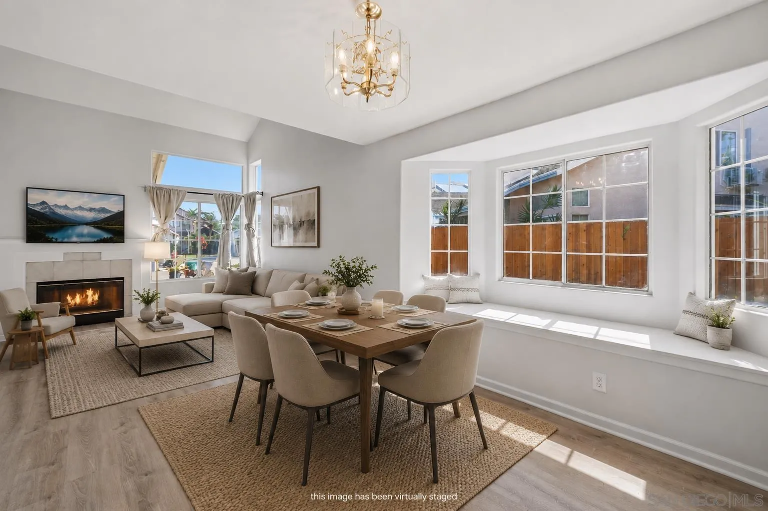 https://cdn.realtyfeed.com/cdn/127/260014752/0c6865eef2094b122a023a68d6dfc23e.webp