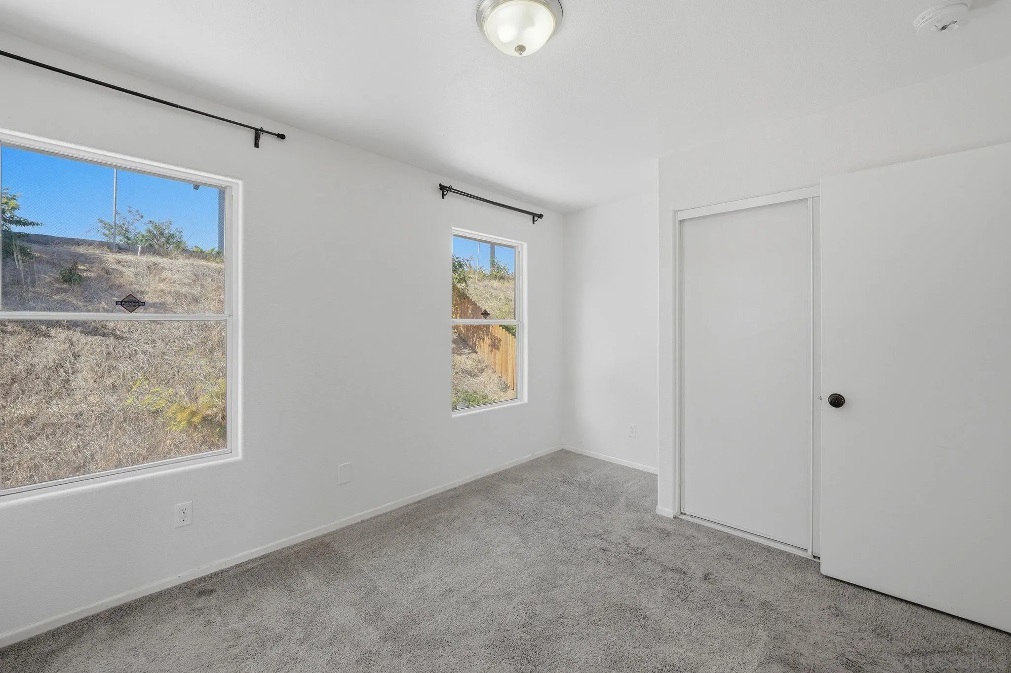 https://cdn.realtyfeed.com/cdn/127/260014752/128e0367586674d2d59085132129f27b.webp