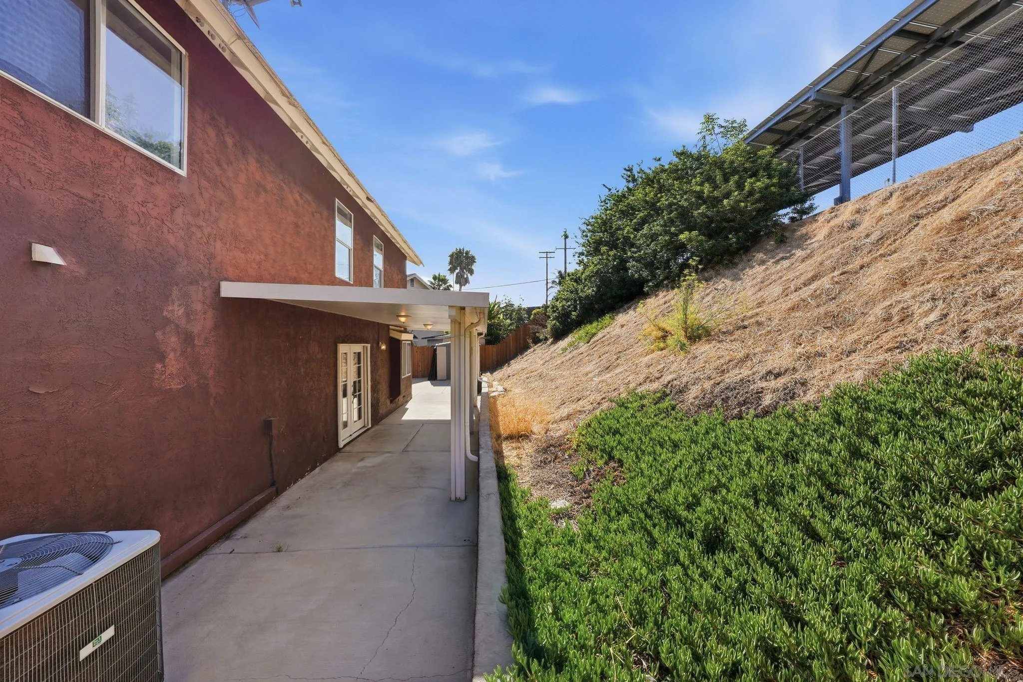 https://cdn.realtyfeed.com/cdn/127/260014752/9b3c5222ab88bc19458b7aa5dd2862a4.webp