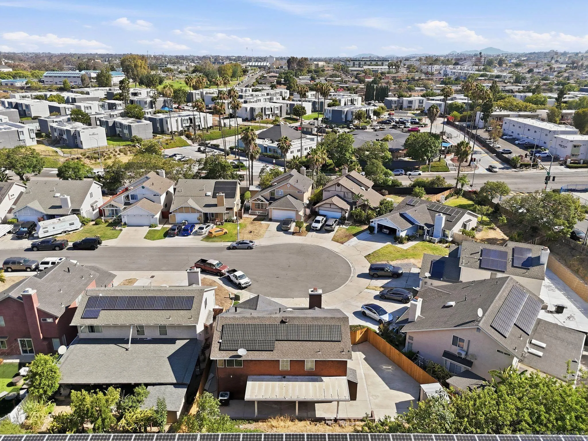 https://cdn.realtyfeed.com/cdn/127/260014752/ce7844257abeb04971300f52e663e951.webp