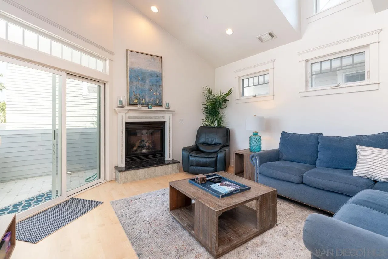 https://cdn.realtyfeed.com/cdn/127/260014753/7280c9a2aa39258d05a34085b076d075.webp