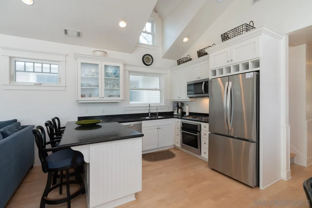 https://cdn.realtyfeed.com/cdn/127/260014753/b28b071dd5d1b84910bb606b640a4894.webp