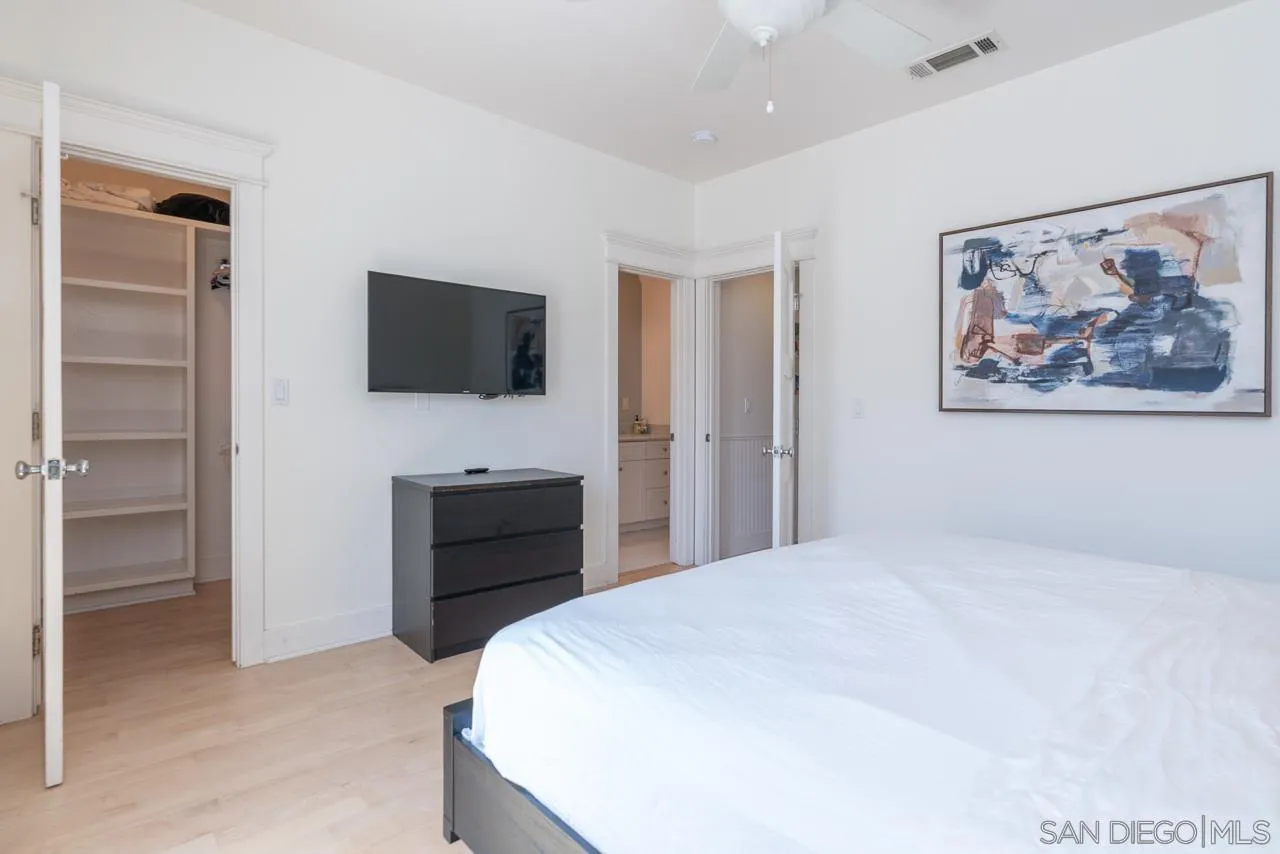 https://cdn.realtyfeed.com/cdn/127/260014753/ba6138624a14330bdd961116cdeff73f.webp