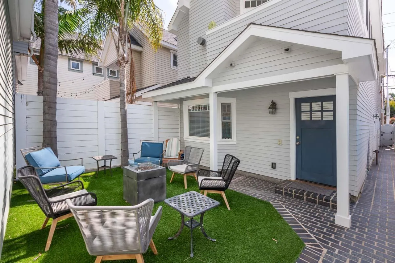 https://cdn.realtyfeed.com/cdn/127/260014753/dce0f8c27fa3a44ba814998107eb886b.webp