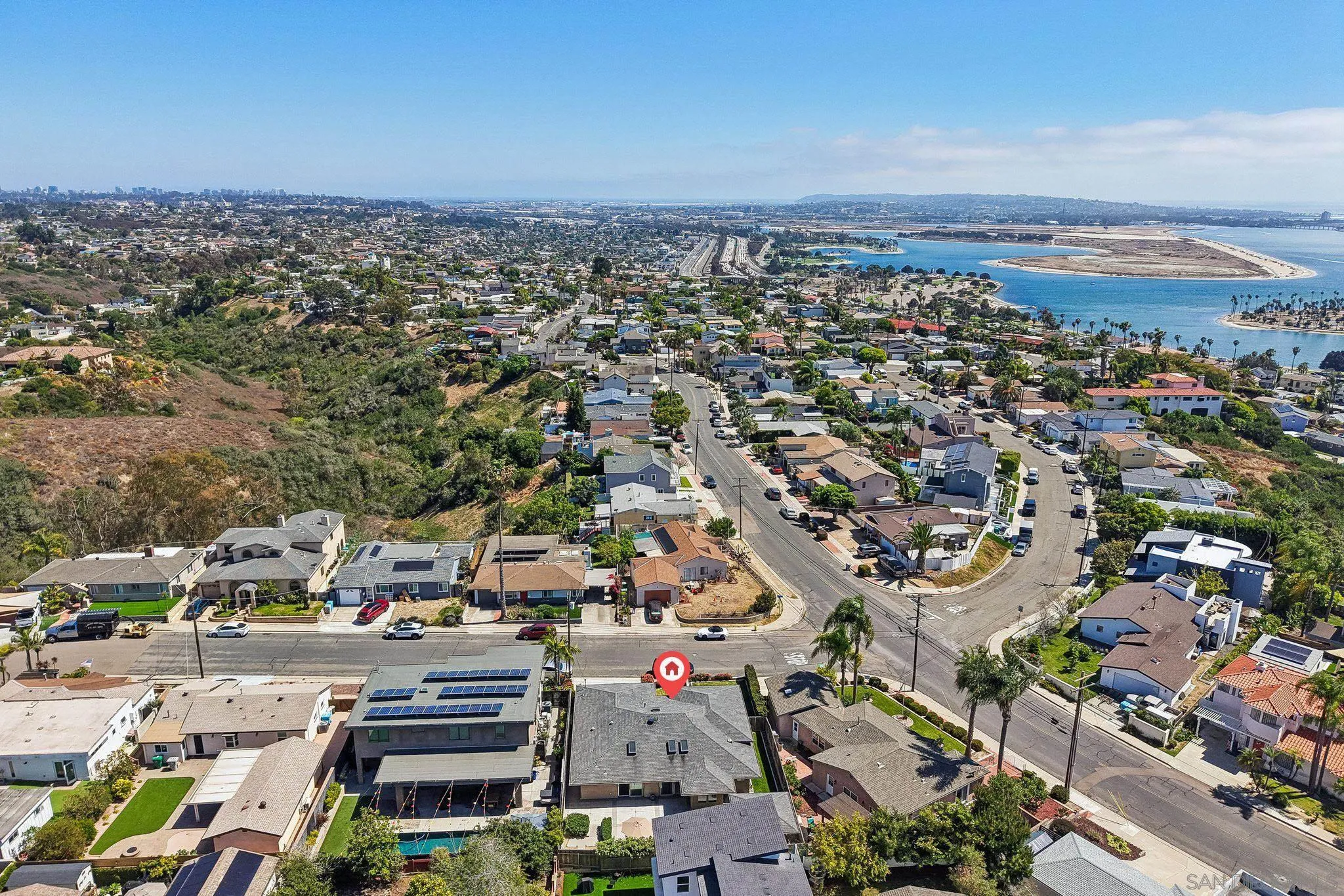 https://cdn.realtyfeed.com/cdn/127/260014759/80fbedb961b9e3e0de0a643790e91fbf.webp