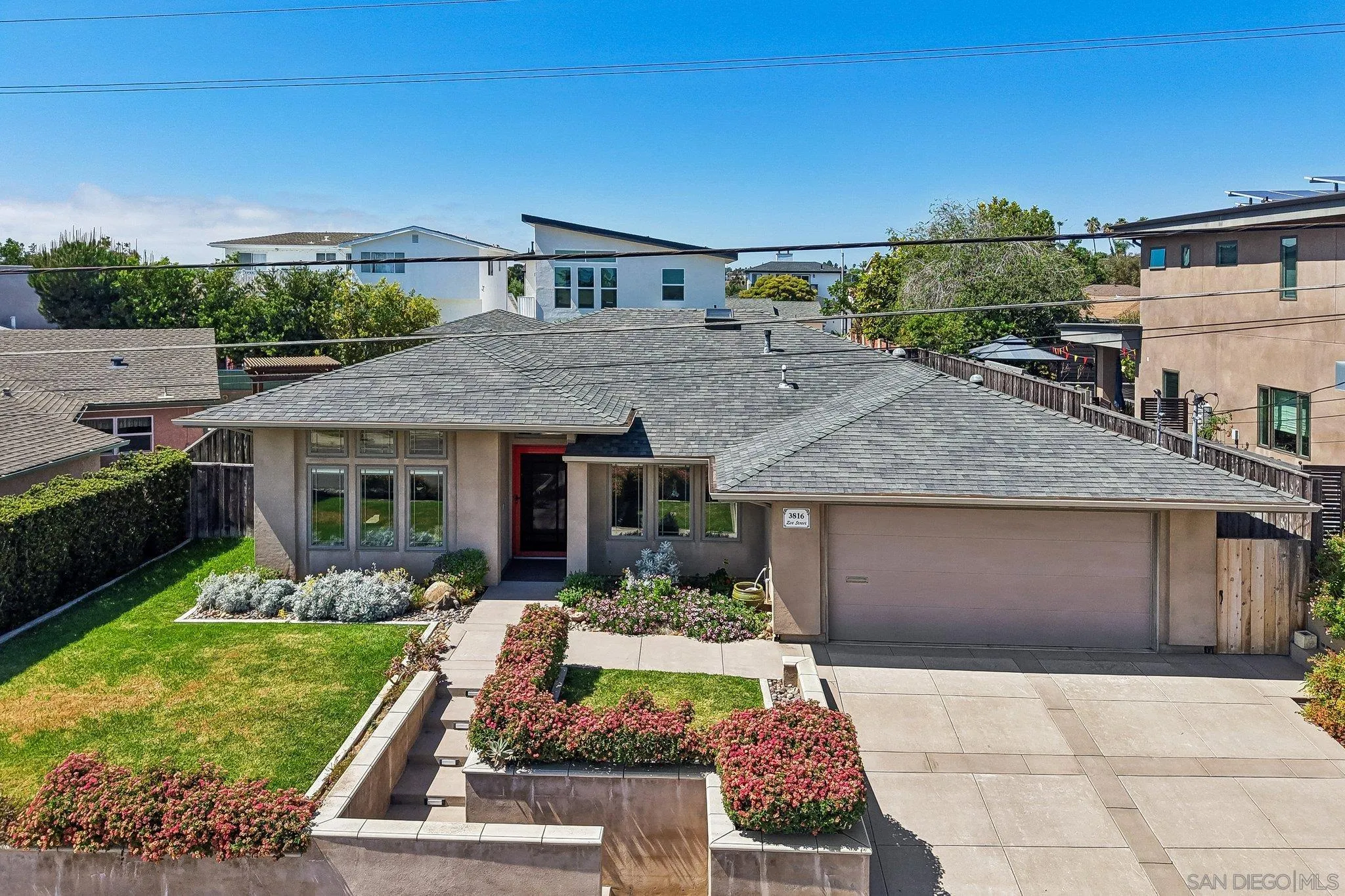 https://cdn.realtyfeed.com/cdn/127/260014759/82f7129324a5f0443e400dbe85750d29.webp