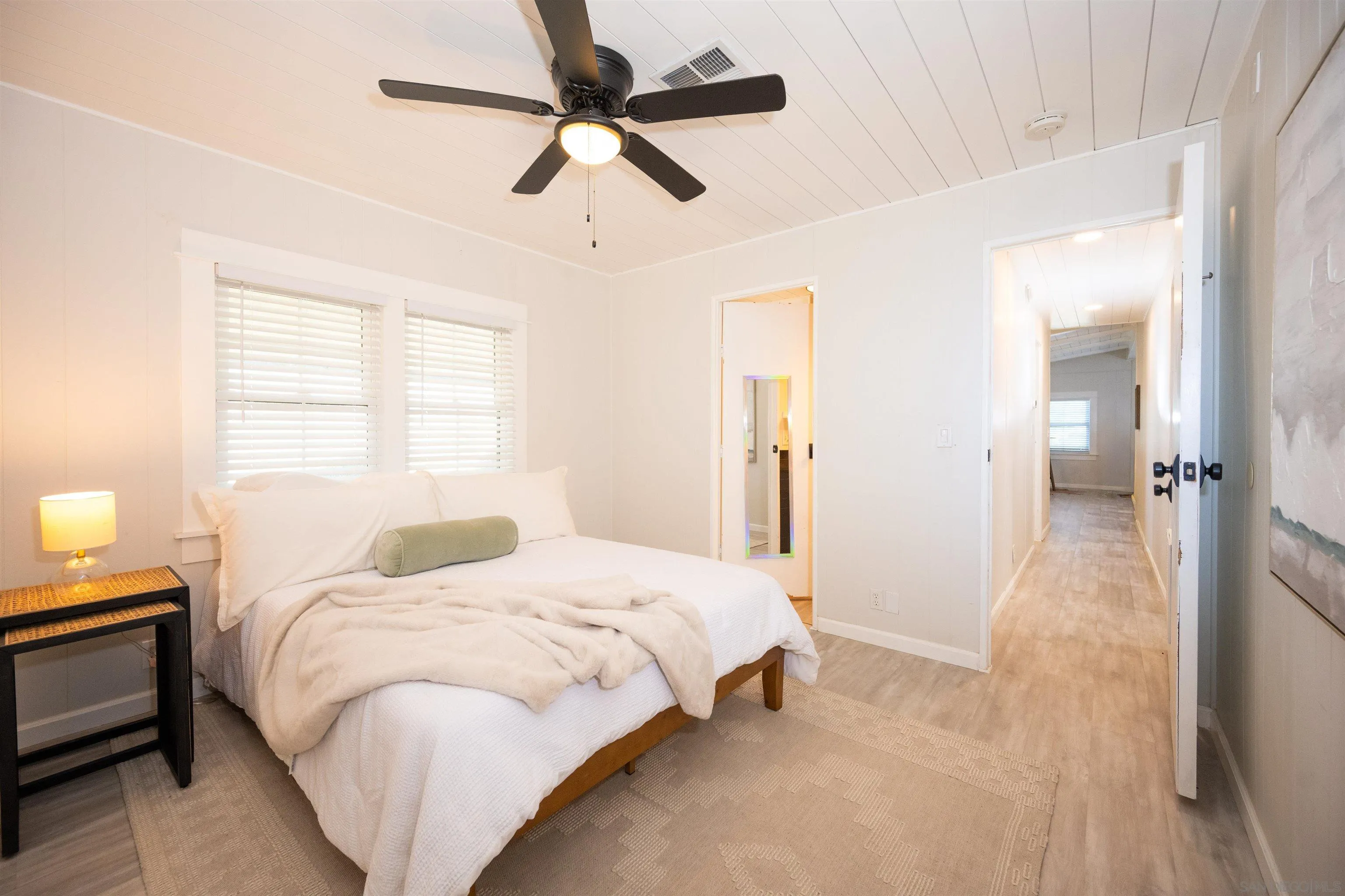 https://cdn.realtyfeed.com/cdn/127/260014769/64bb3454dc4e41d8bed2be8be2805c3b.webp