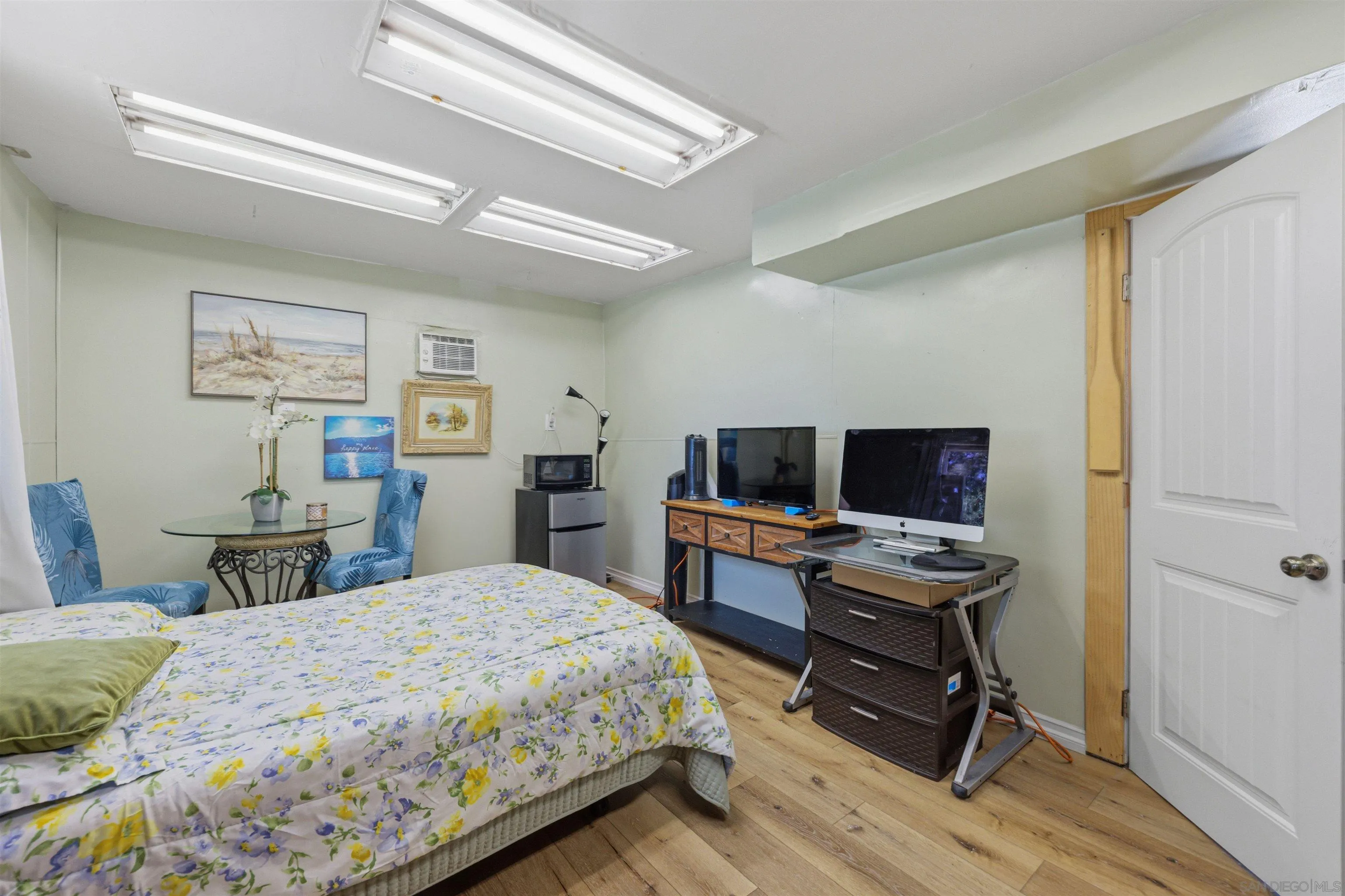 https://cdn.realtyfeed.com/cdn/127/260014770/63f30bc33869e1a2b099b1ee27e167bd.webp