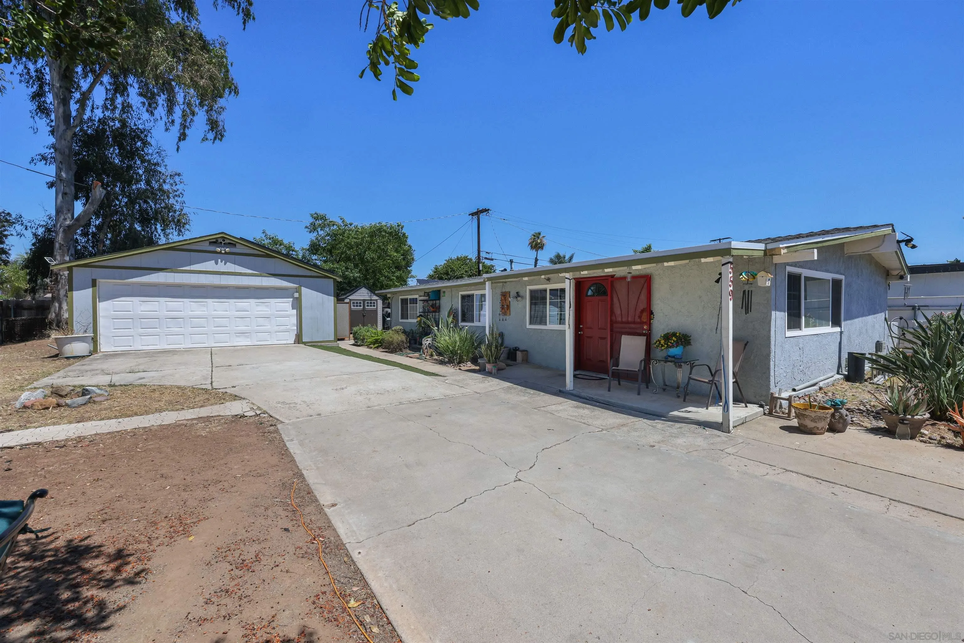 https://cdn.realtyfeed.com/cdn/127/260014770/b1a6fb12b4ac467f9823c55f5785c569.webp