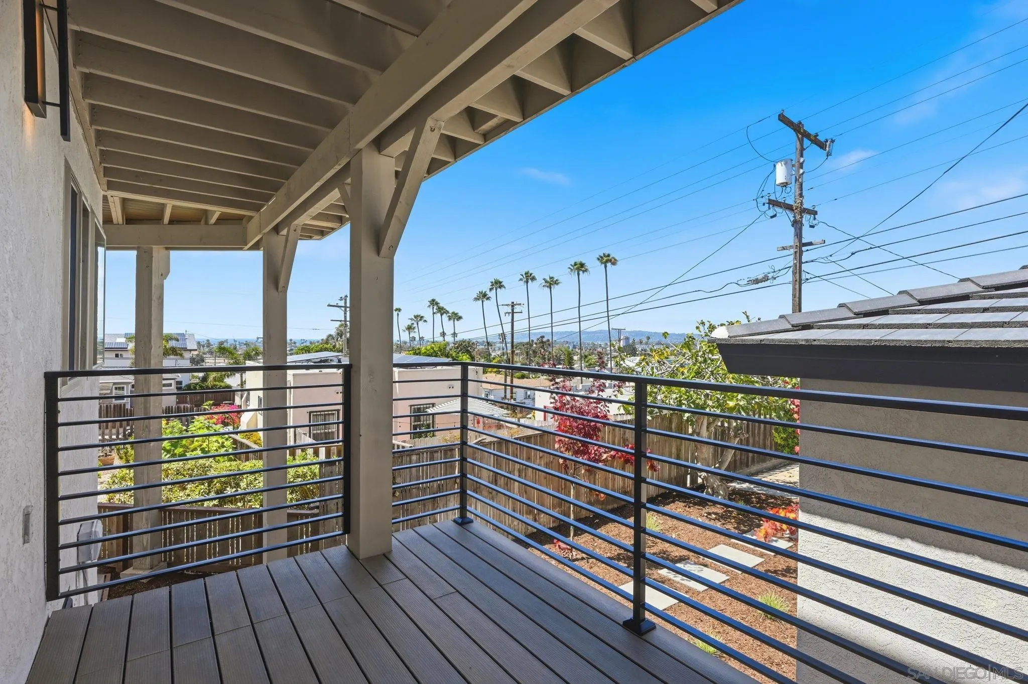 https://cdn.realtyfeed.com/cdn/127/260014774/962c641e4fd11fefdcb4913d35ba0bf7.webp
