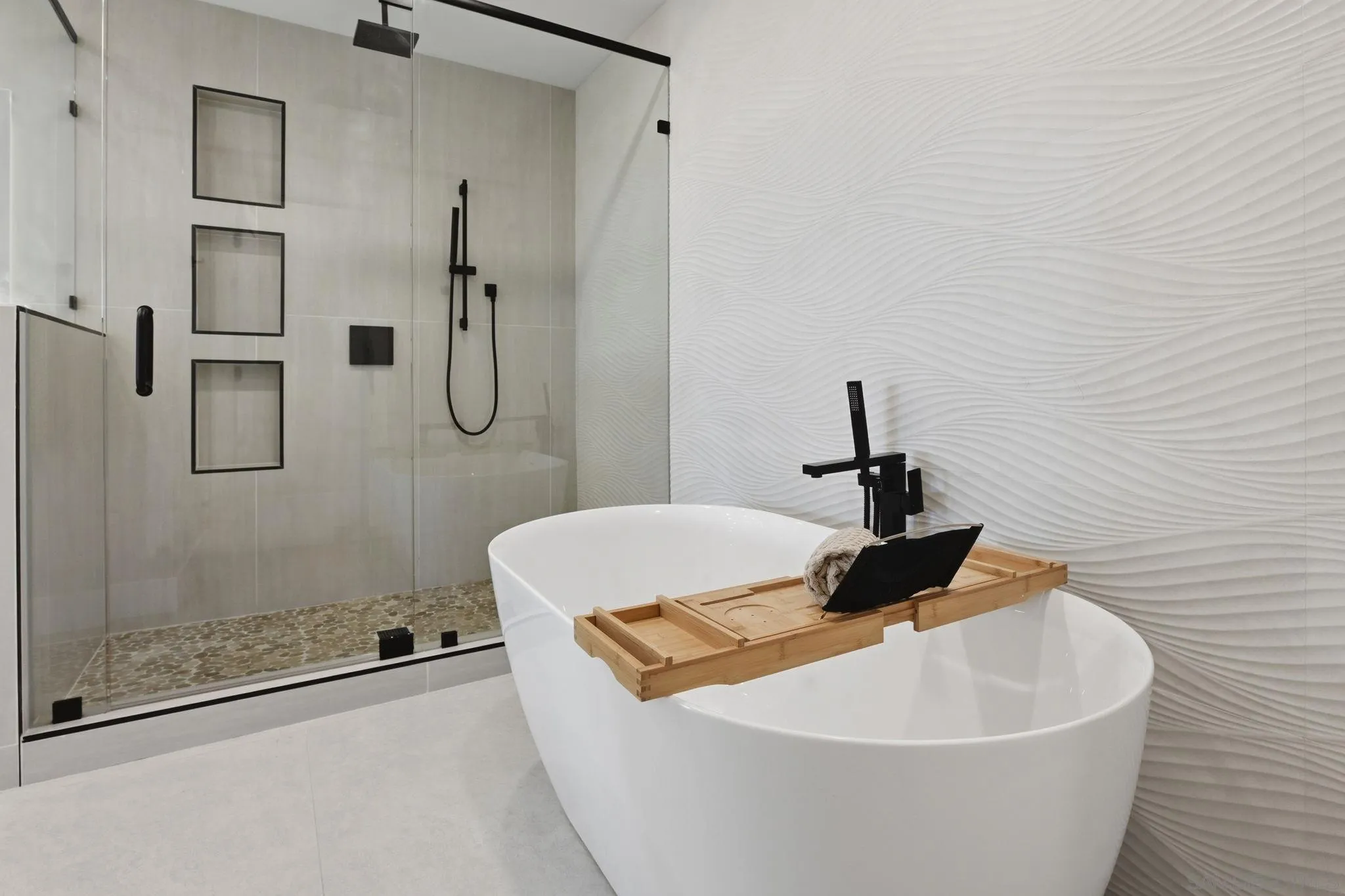 https://cdn.realtyfeed.com/cdn/127/260014774/c3589c9355c5ad2bfdddfcb4cb493761.webp
