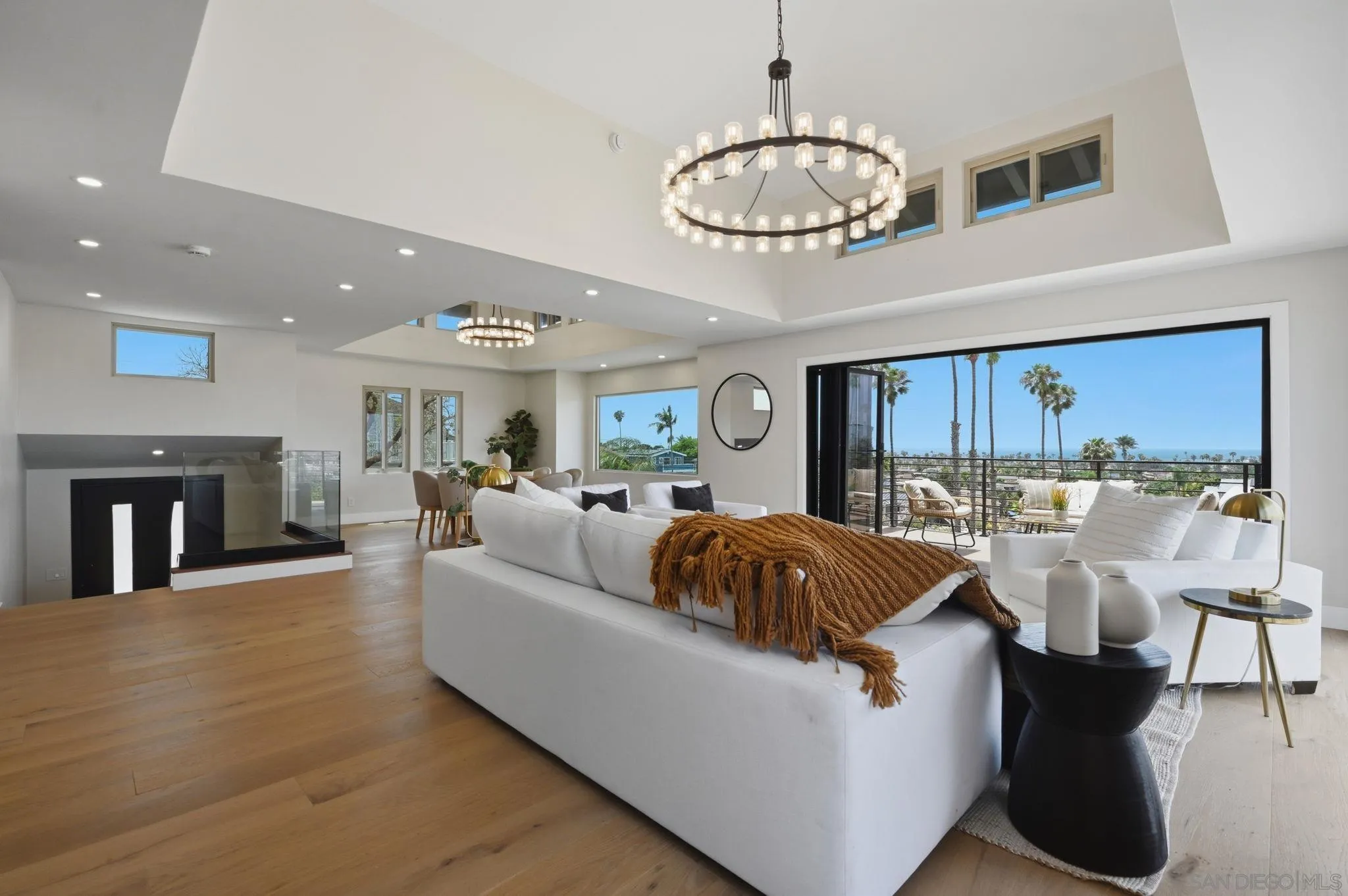 https://cdn.realtyfeed.com/cdn/127/260014774/c869dcf7afb466ecc237aa1363e00e86.webp