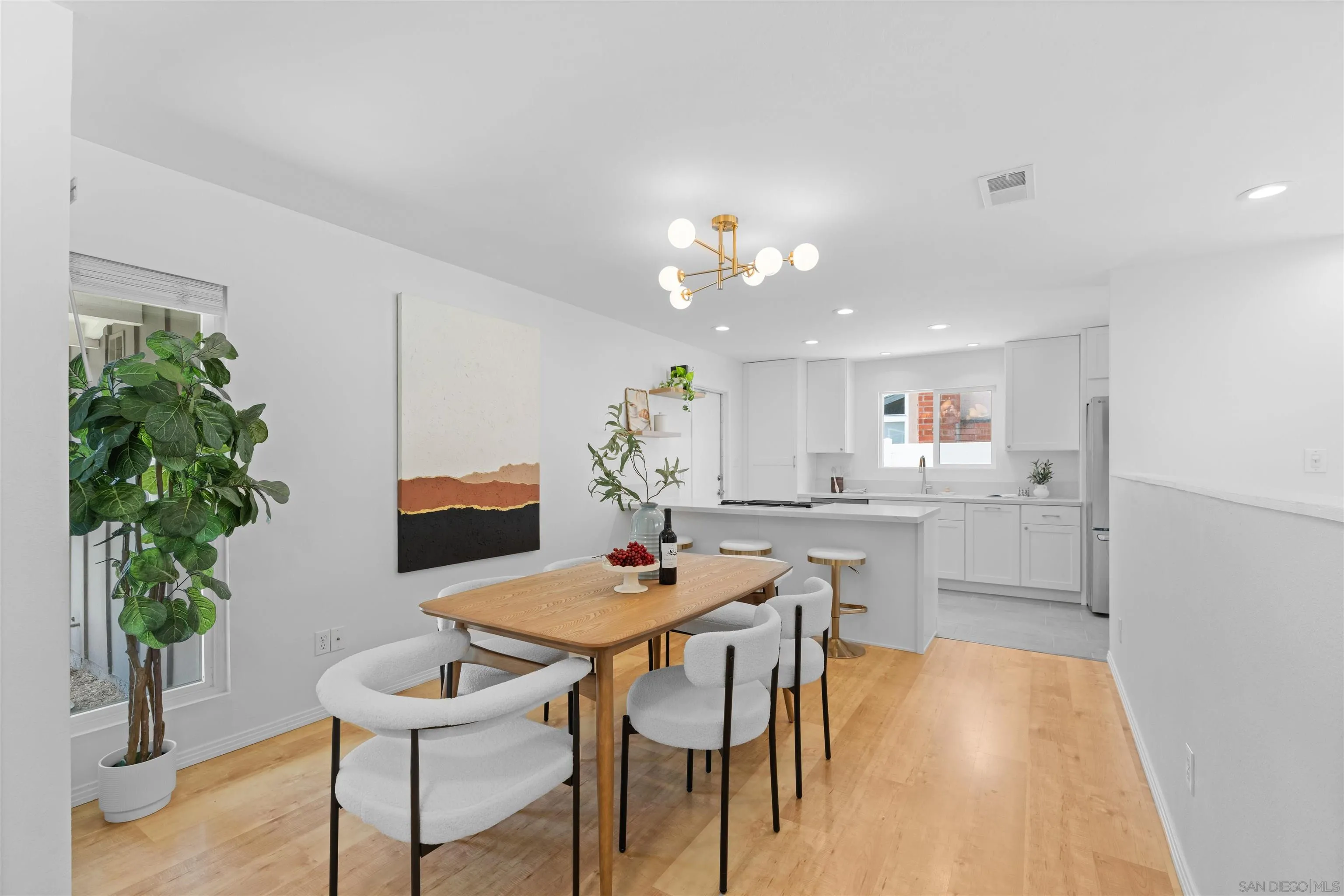 https://cdn.realtyfeed.com/cdn/127/260014779/cdb883e1d37c209b593f608aae4b8893.webp