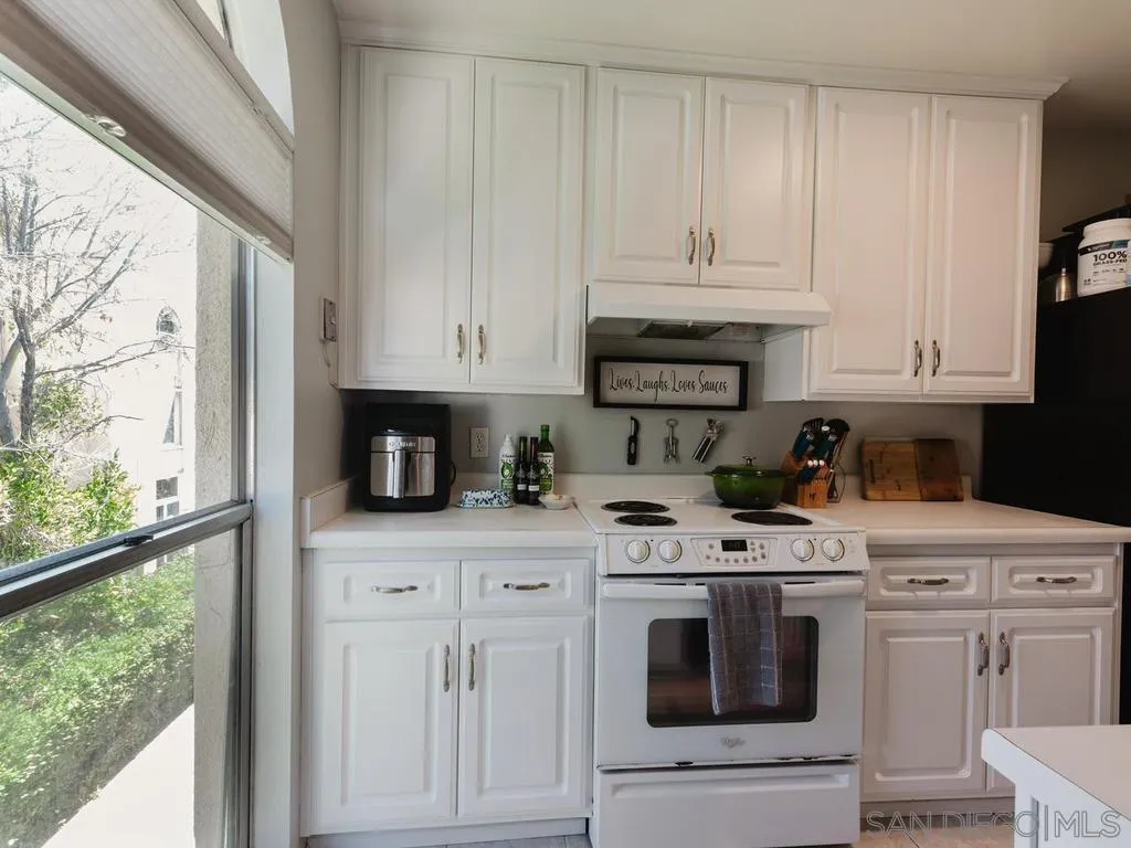Photo #13: 260014785 Listing: Photo #13
