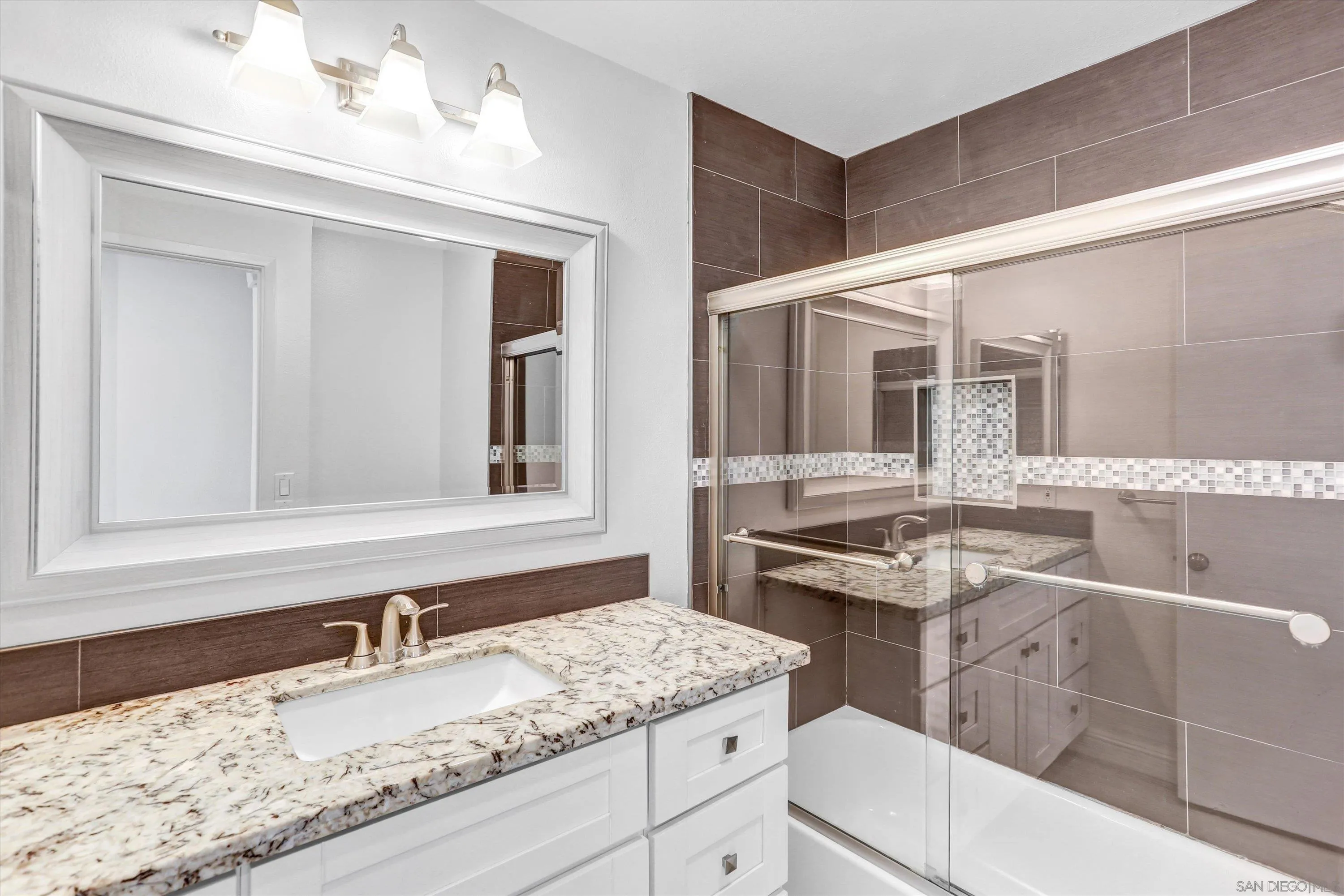 https://cdn.realtyfeed.com/cdn/127/260014789/44437838269a2e1bcad01d1977b3e5bb.webp