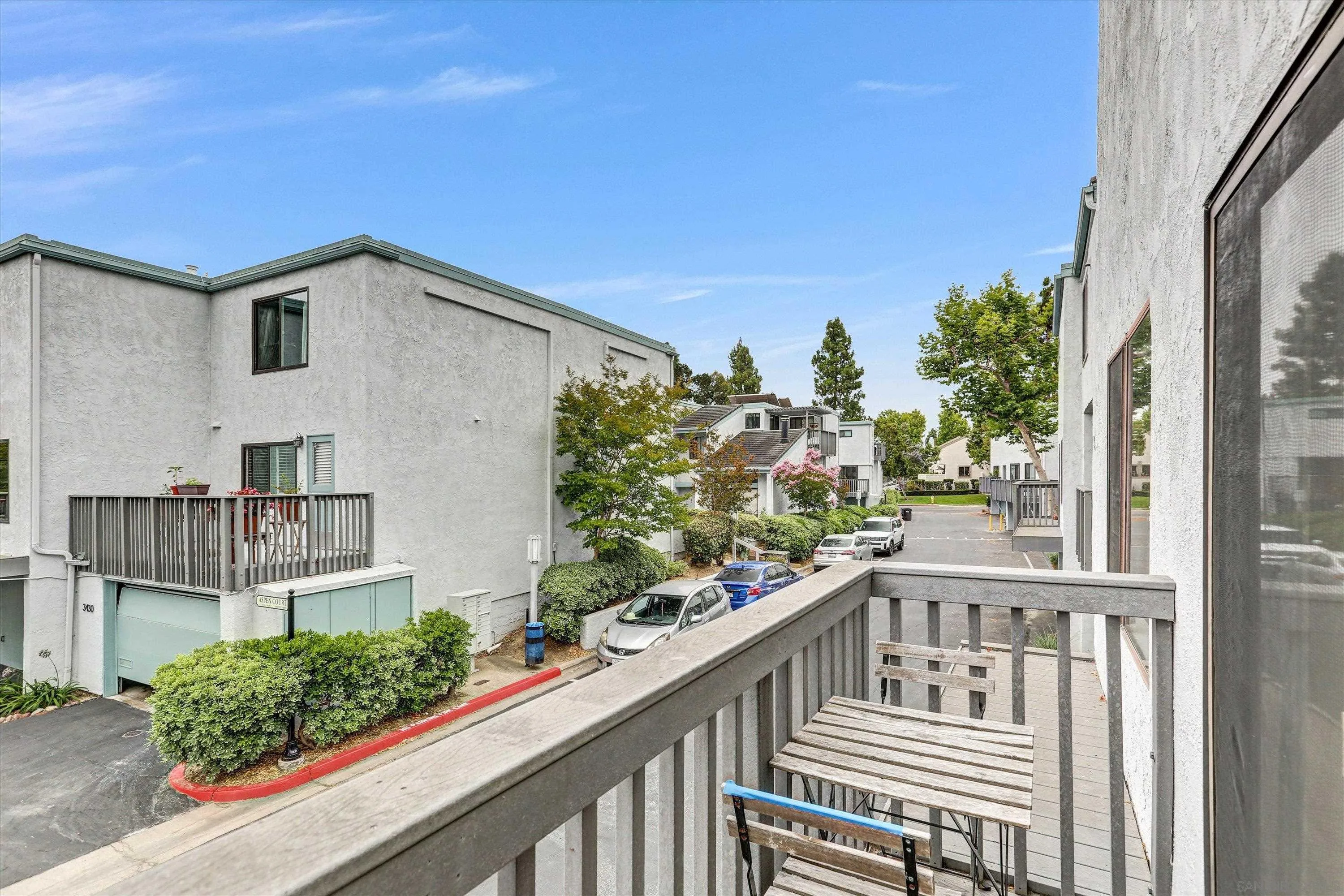 https://cdn.realtyfeed.com/cdn/127/260014789/65b5c53d5a3686f465803e98817c075a.webp