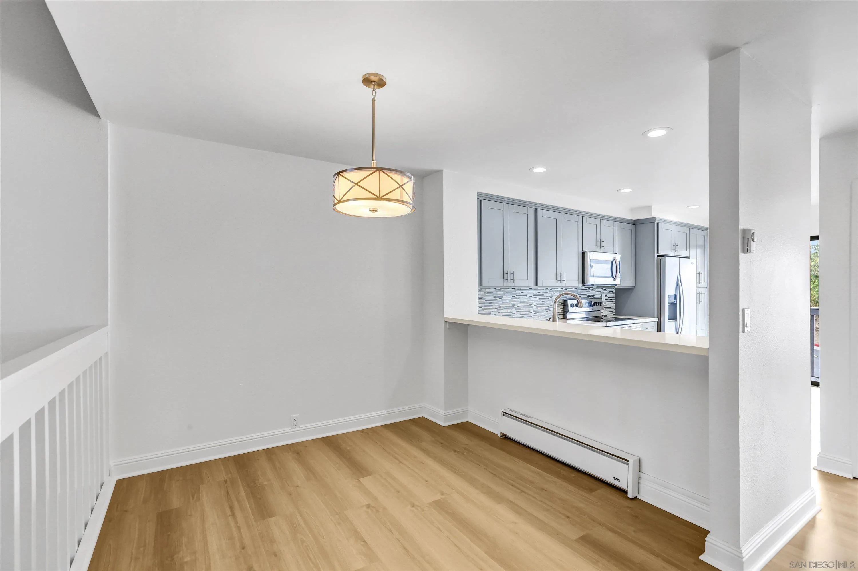 https://cdn.realtyfeed.com/cdn/127/260014789/a97e5ab2a5ede5c710de07fbd62d5c2e.webp