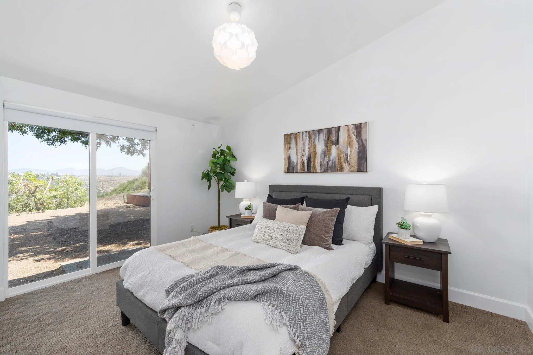 https://cdn.realtyfeed.com/cdn/127/260014794/7ab4bd1e6d6083d8c85d4bef597e0cd4.webp