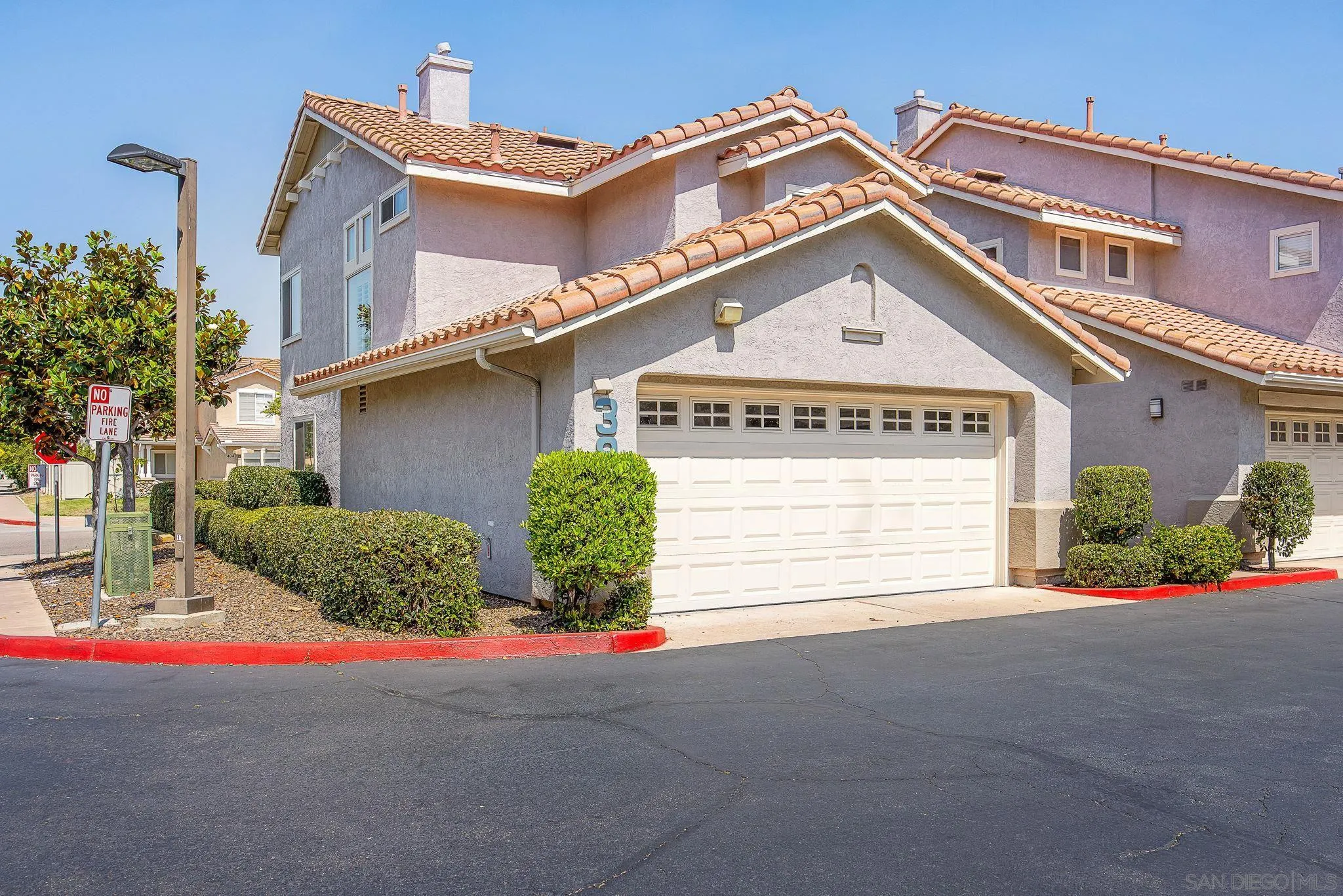 https://cdn.realtyfeed.com/cdn/127/260014799/0081418f08d1872e4af37b29b15fb240.webp