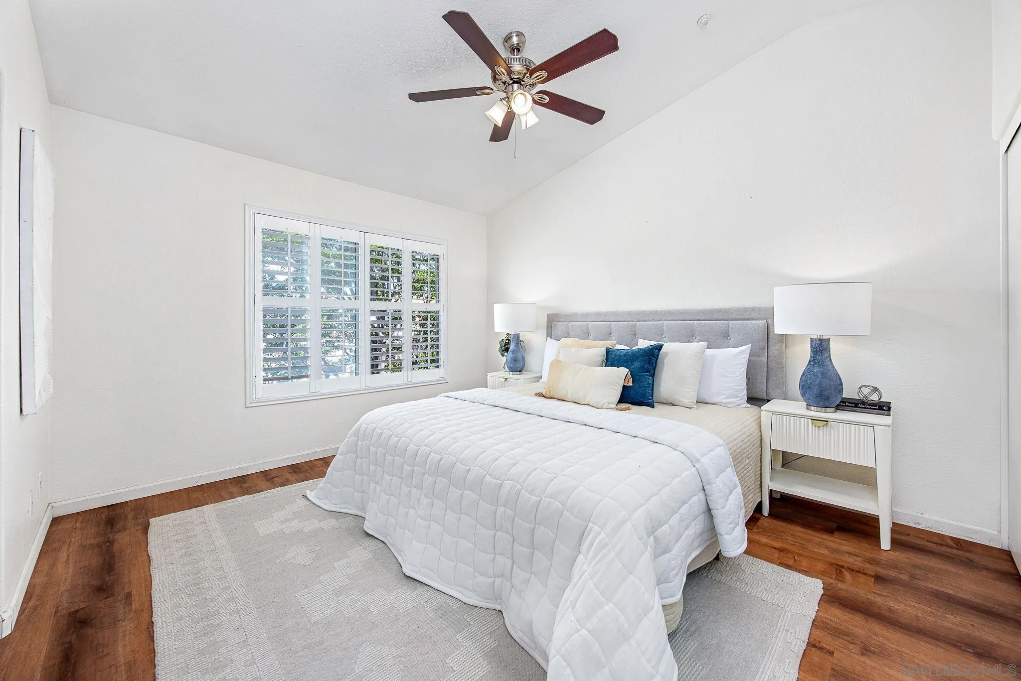 https://cdn.realtyfeed.com/cdn/127/260014799/2cd1964aff0ff31a7af58fe14904d220.webp