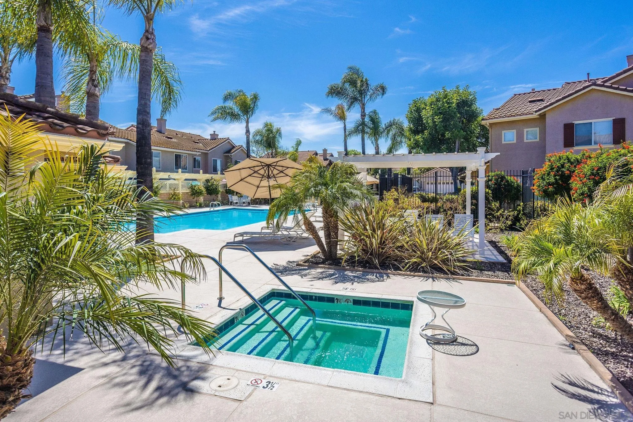 https://cdn.realtyfeed.com/cdn/127/260014799/6db800ea0b74b555db60113324af13a5.webp