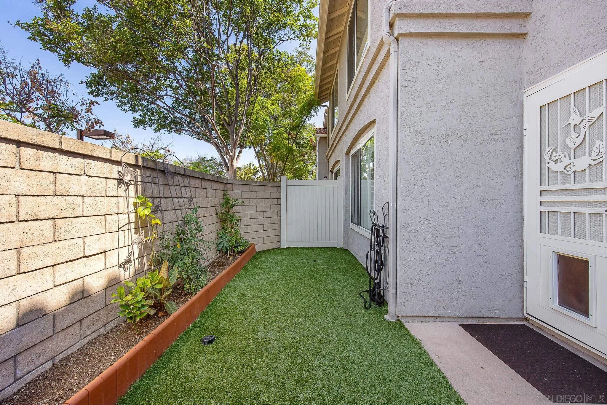 https://cdn.realtyfeed.com/cdn/127/260014799/8a2060bcd3d4db7cd2a20efd1e79f095.webp