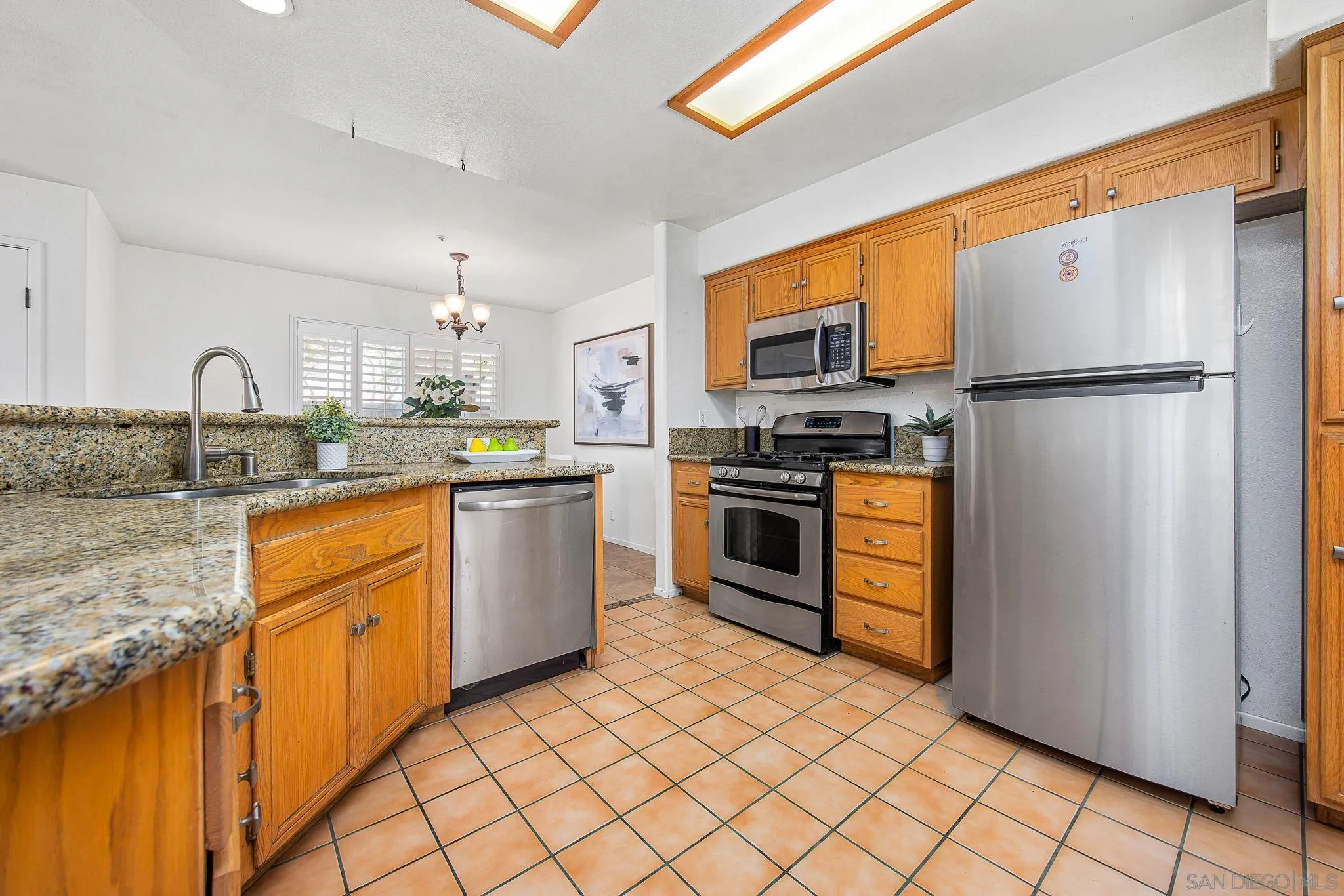 https://cdn.realtyfeed.com/cdn/127/260014799/ae68a595e20879b5cf502973e713254d.webp