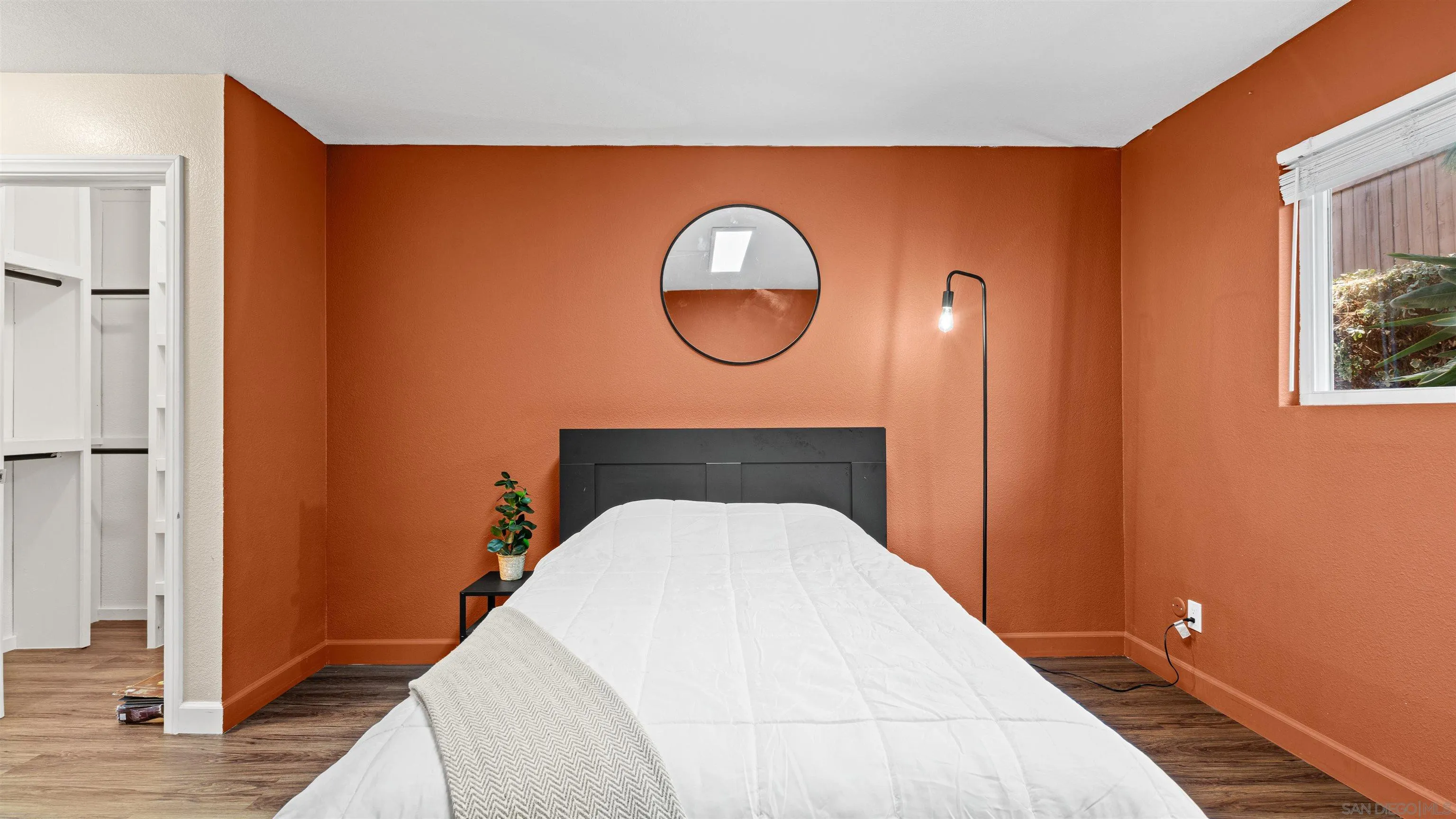 https://cdn.realtyfeed.com/cdn/127/260014800/10613b19e539e121c3ba54ccbd7f5006.webp