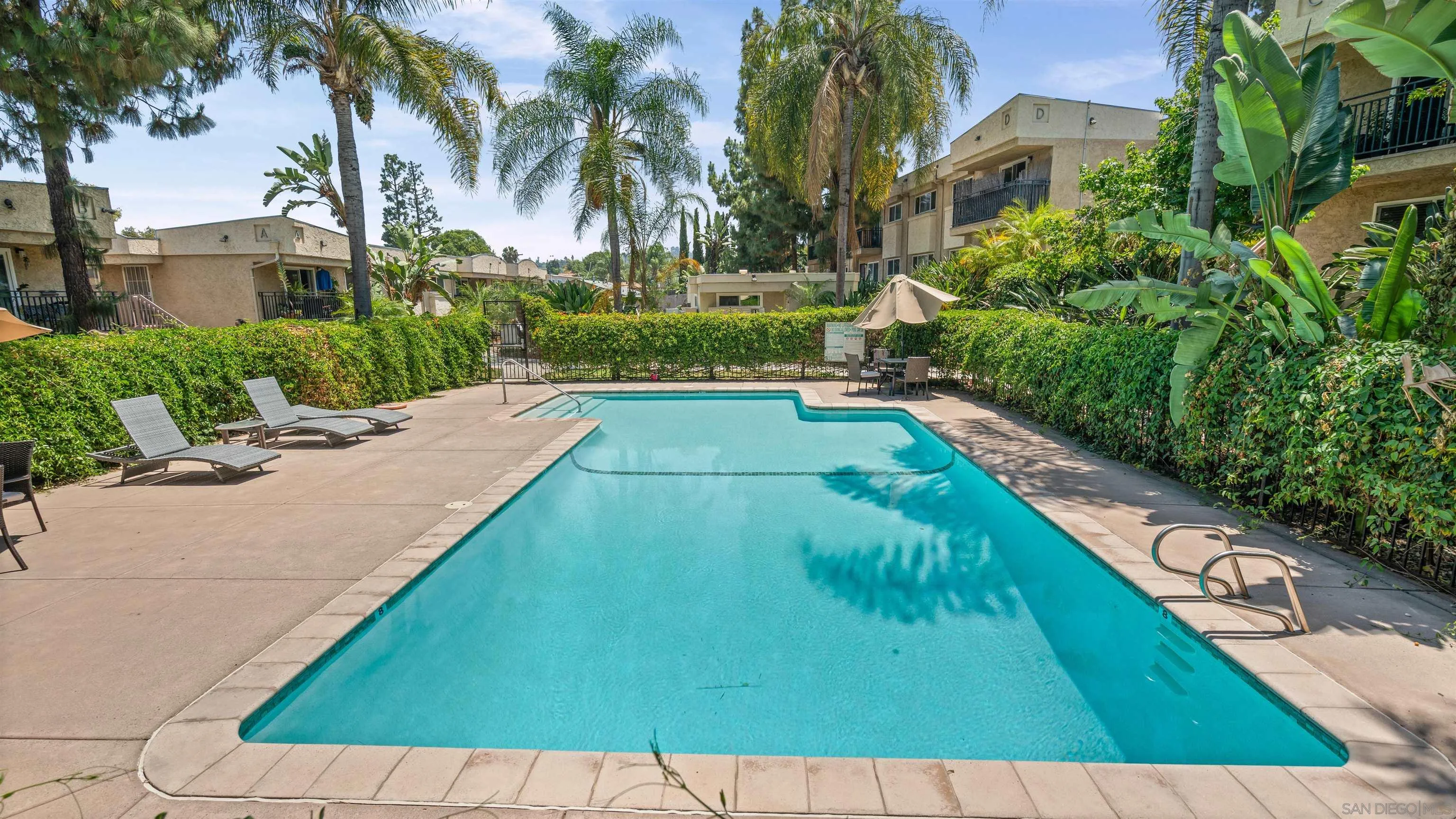 https://cdn.realtyfeed.com/cdn/127/260014800/f3f6818970a2ff19d65f002a3d0a8c61.webp