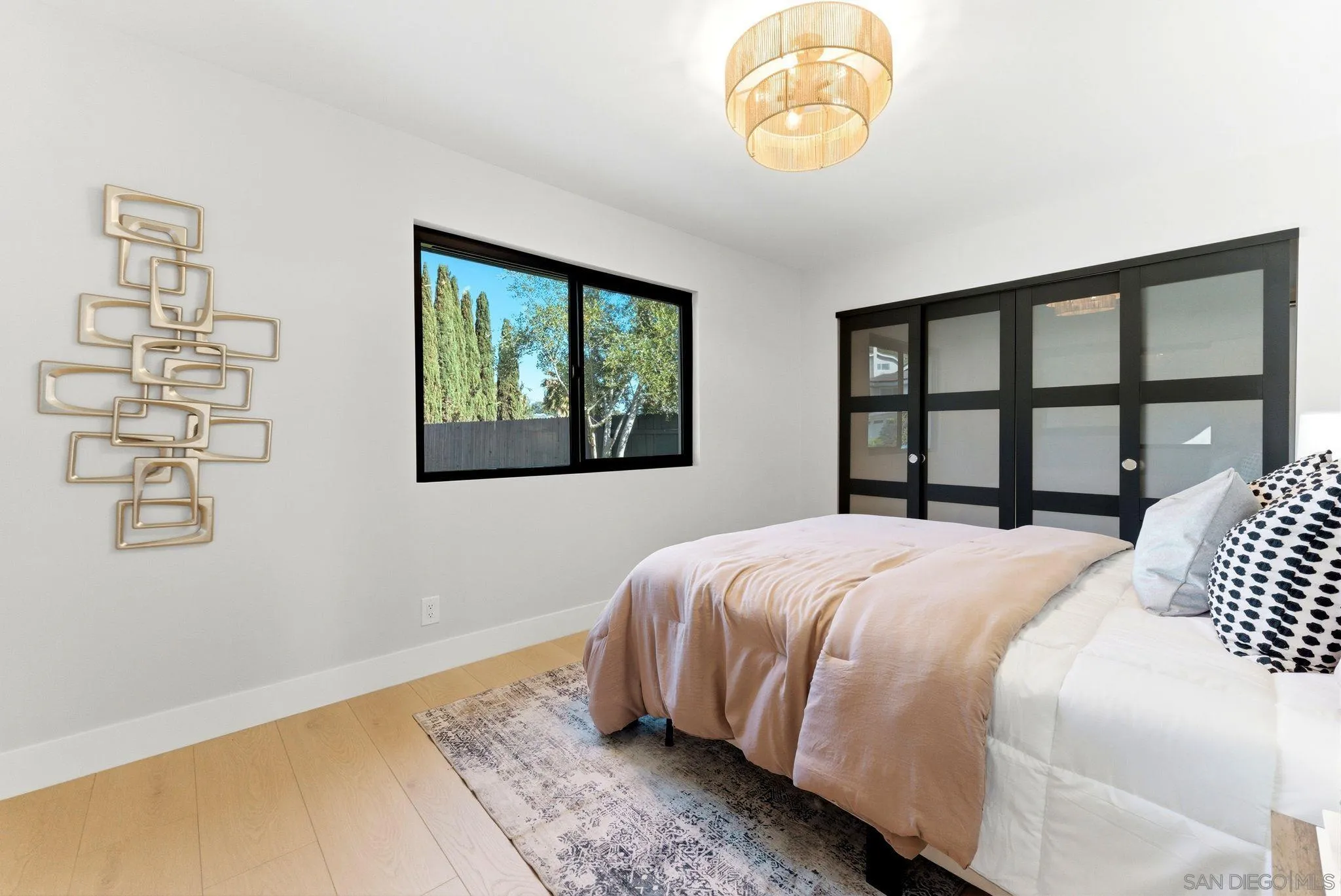 https://cdn.realtyfeed.com/cdn/127/260014801/0a51cc36d2af8e565b895c3e3930d94e.webp