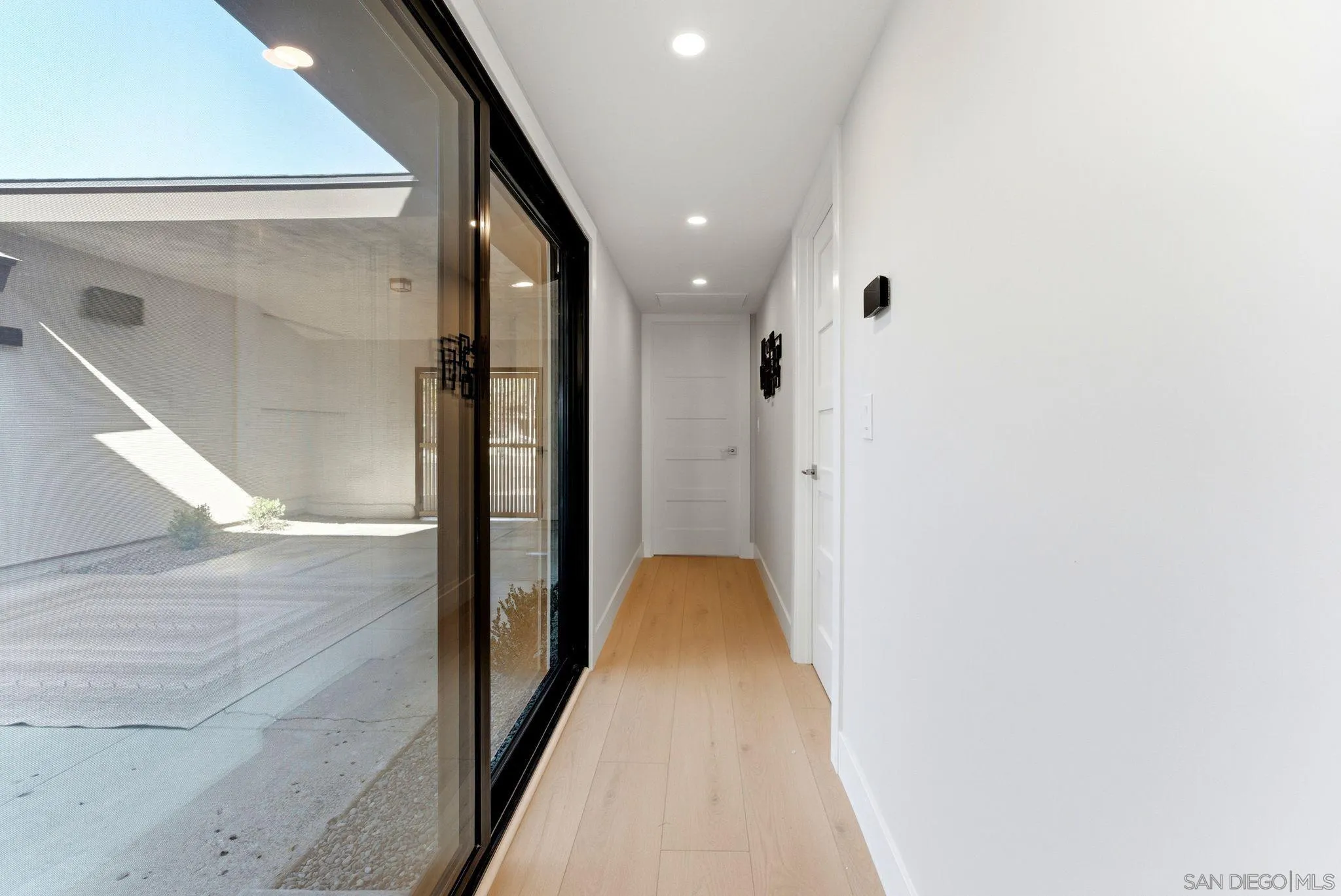 https://cdn.realtyfeed.com/cdn/127/260014801/25feeef5e647cf50e97ef191edaa2049.webp