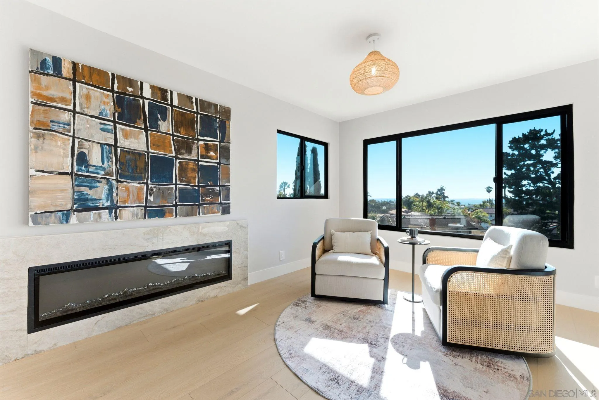 https://cdn.realtyfeed.com/cdn/127/260014801/859b3333a338a308f71b66c529b21241.webp