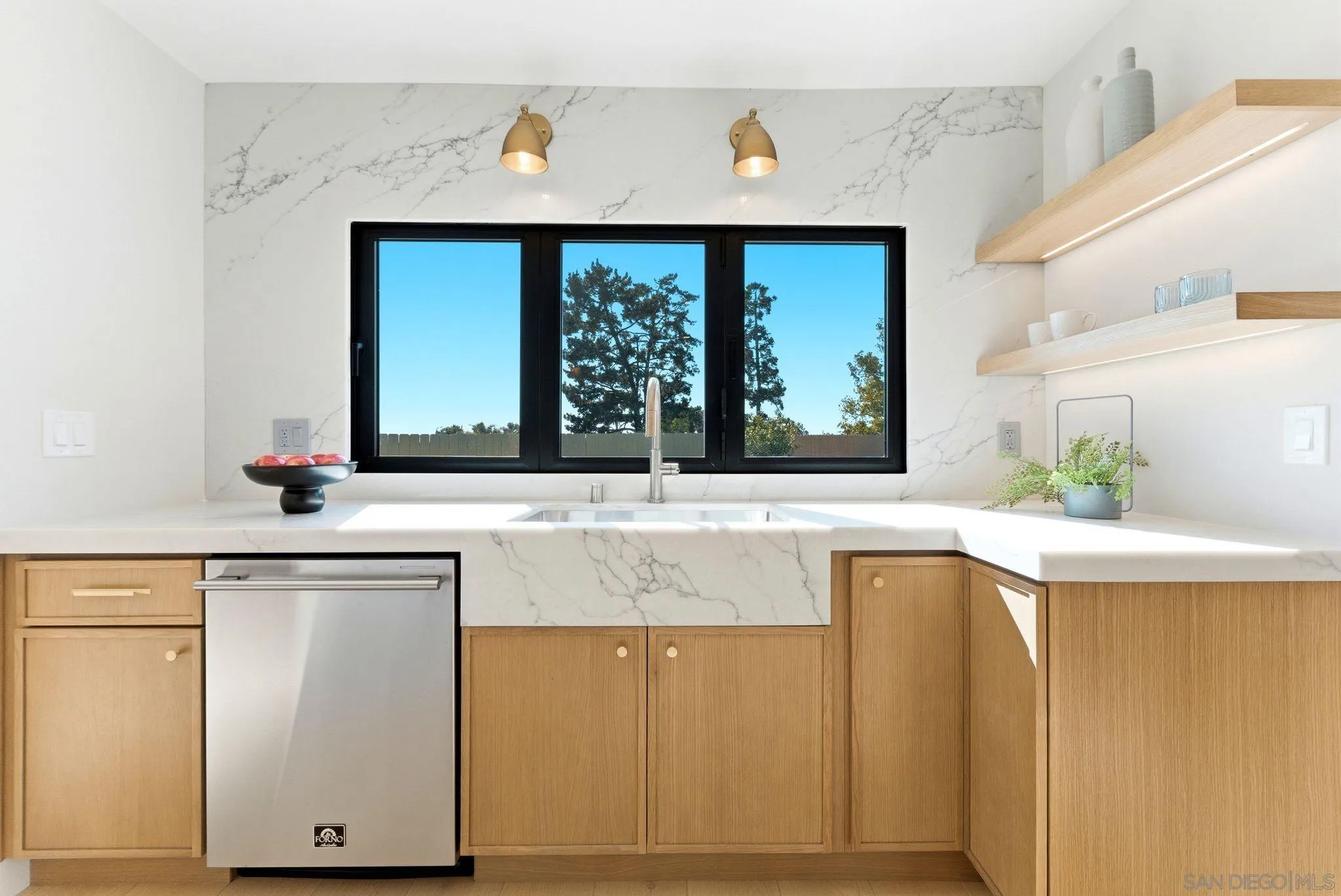 https://cdn.realtyfeed.com/cdn/127/260014801/871aae9aa6791bf68b2b7207a7abebfb.webp