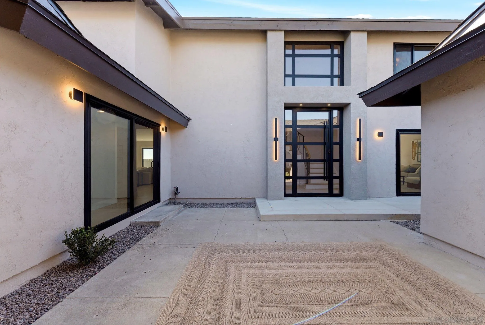 https://cdn.realtyfeed.com/cdn/127/260014801/b97c9e839137efb3cc638bebca5edf90.webp