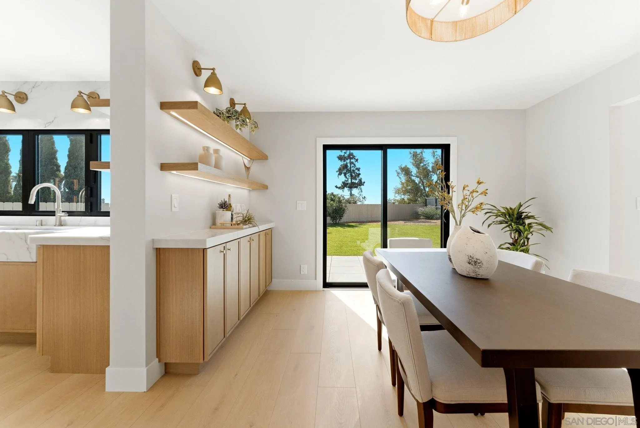 https://cdn.realtyfeed.com/cdn/127/260014801/be20542cf1ee39cea4dd9091c7b41f97.webp