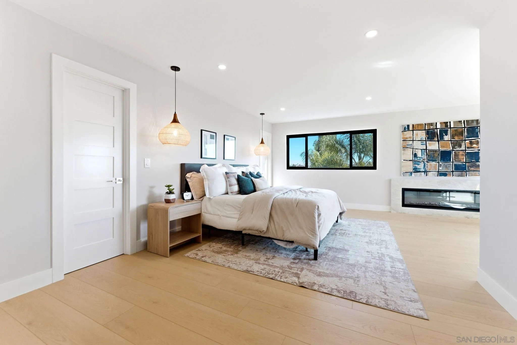 https://cdn.realtyfeed.com/cdn/127/260014801/fb79482230b4c3ff4af4b48d9be1452d.webp