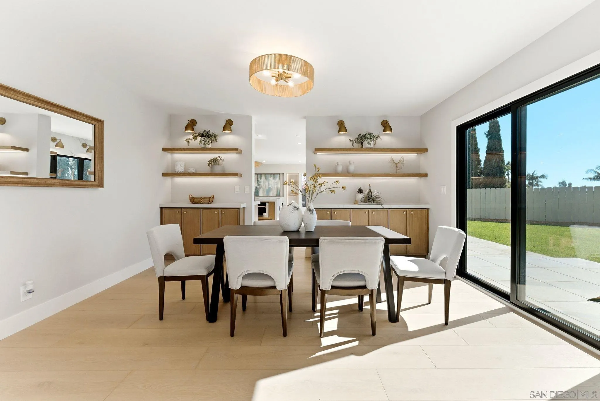 https://cdn.realtyfeed.com/cdn/127/260014801/fbfc4080b7ef4e7d1b259dcf61540ce2.webp